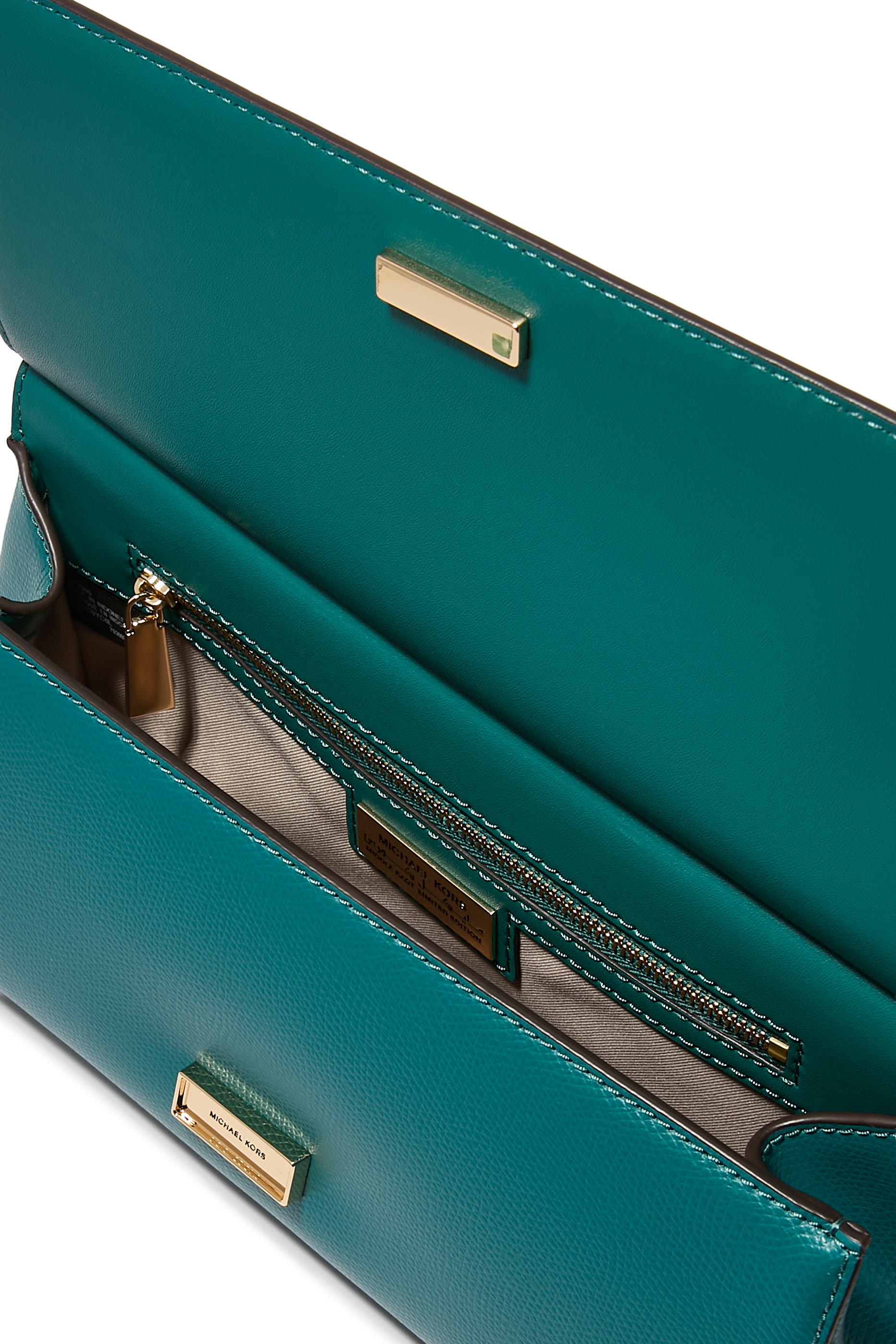 حقيبة بوشيت كارمين متوسطة جلد بارز الملمس