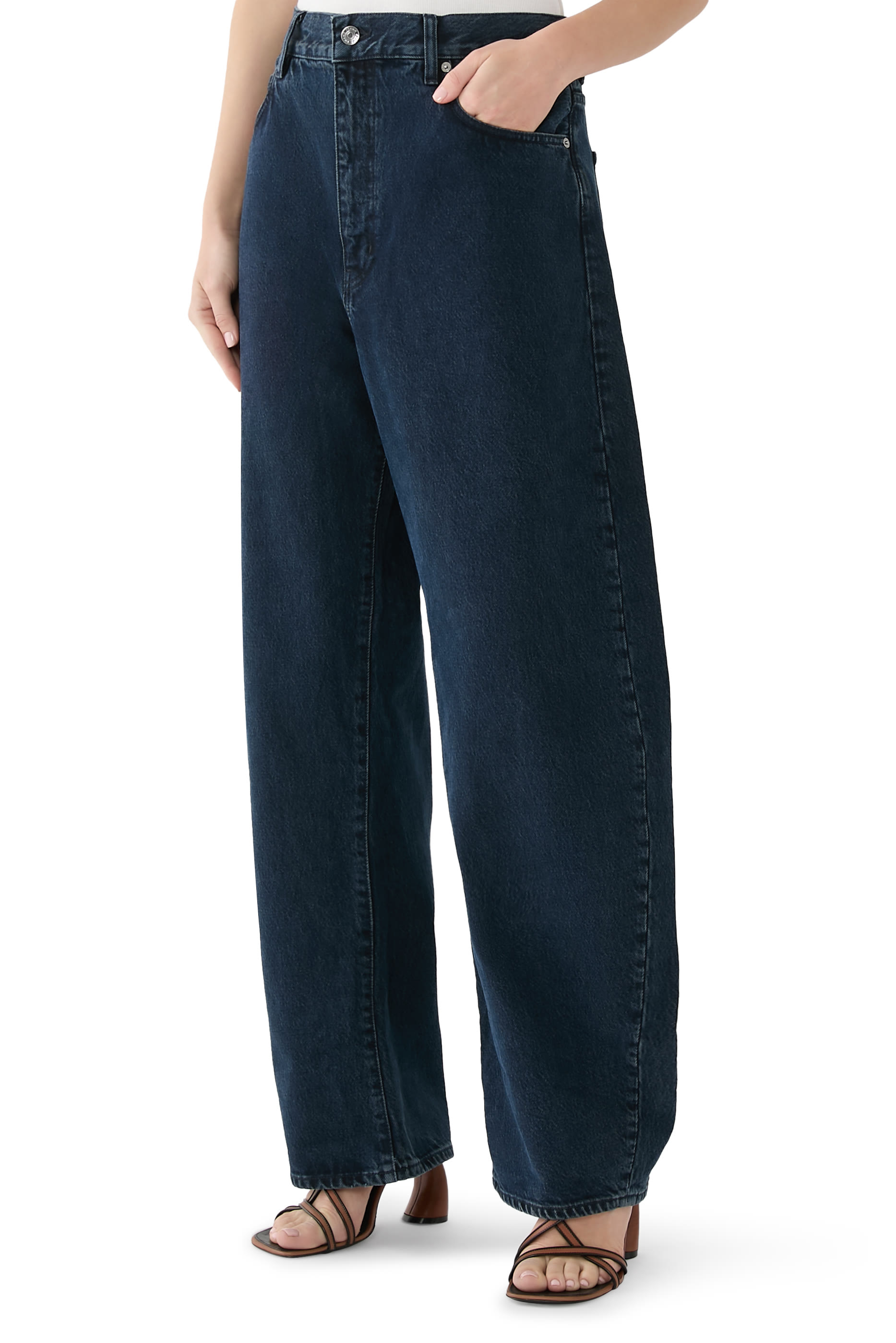 بنطال بتصميم منفوخ