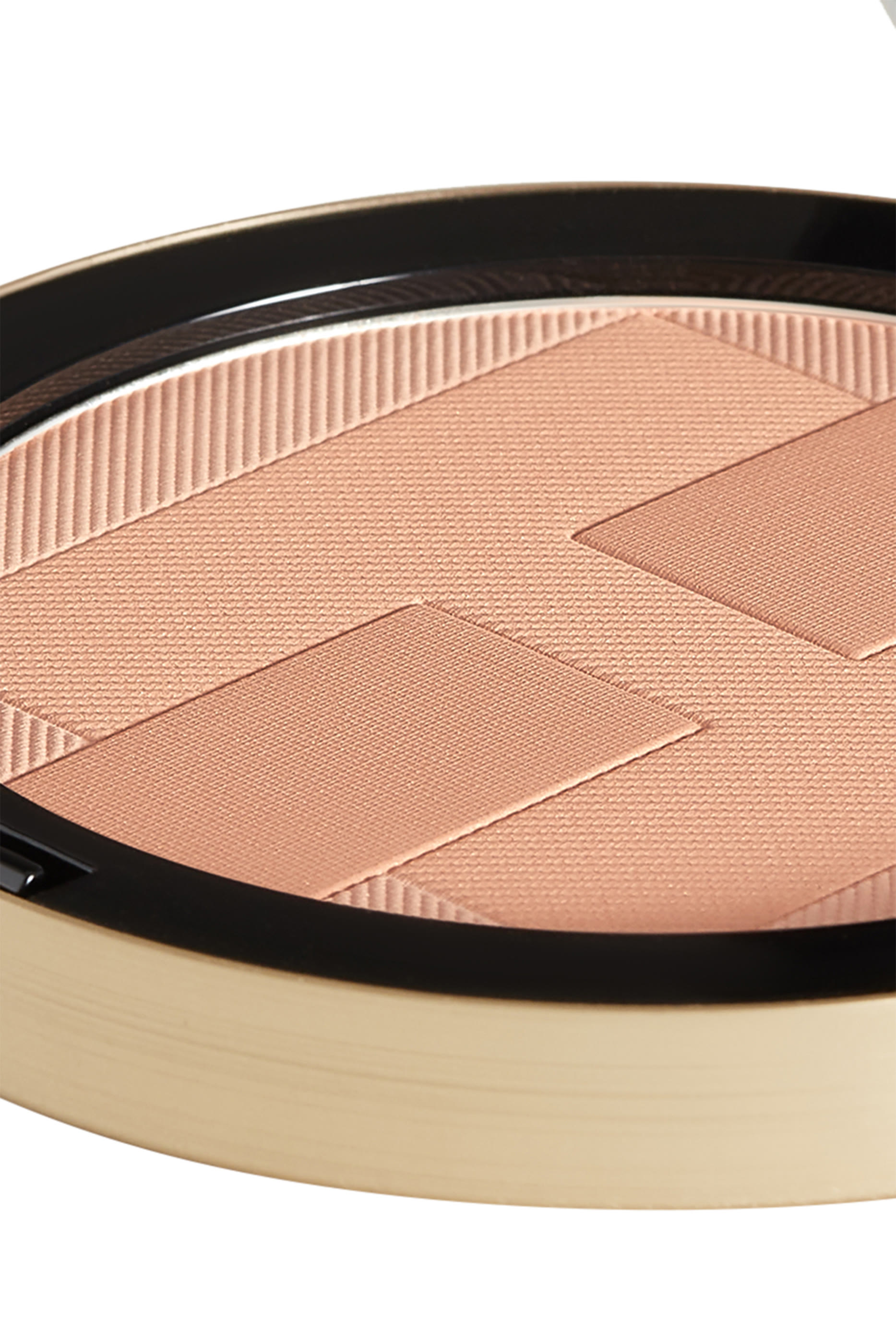 بودرة معدنية لإشراق صحي Herm&egrave;s Plein Air, H Trio