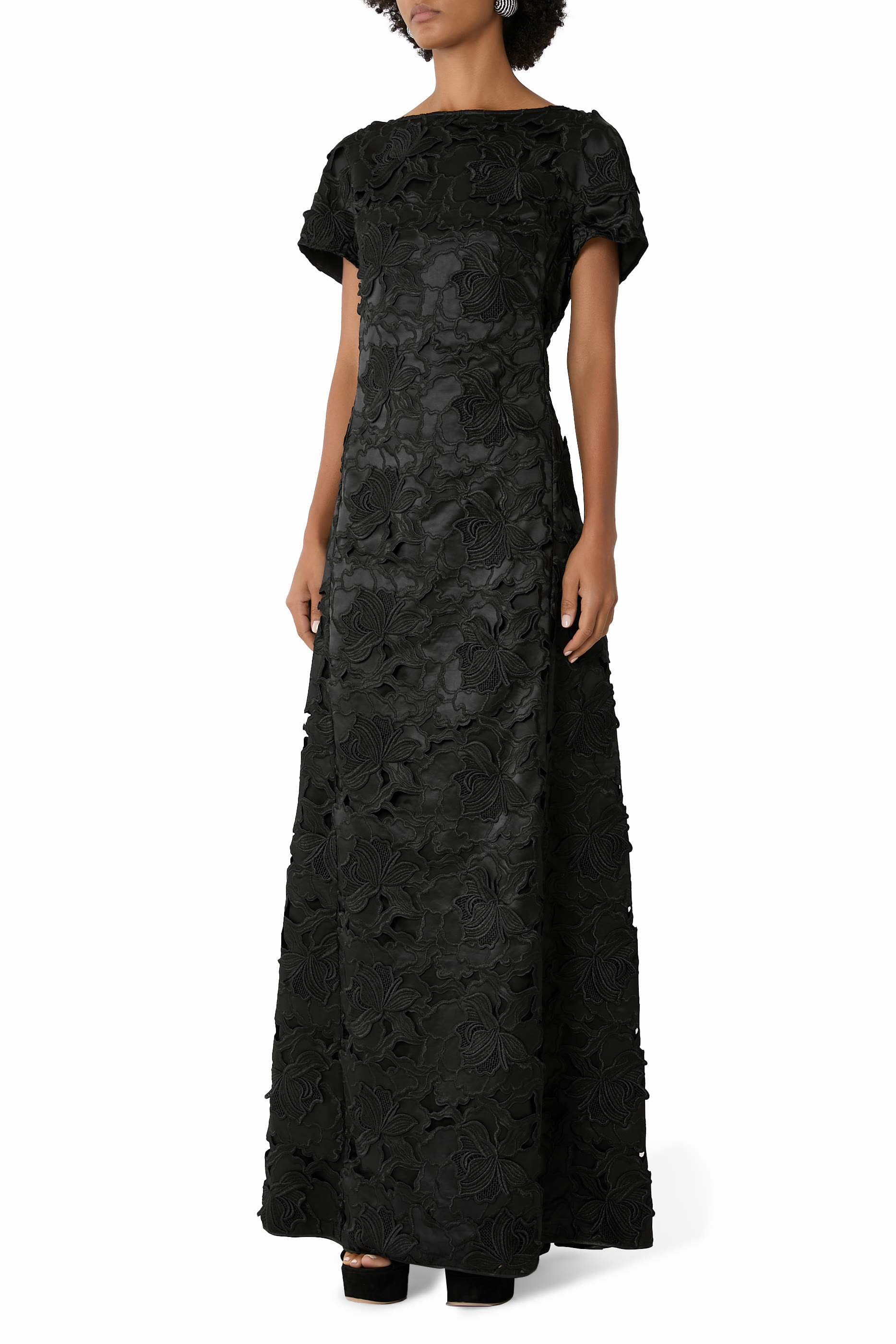 فستان سهرة رانيا