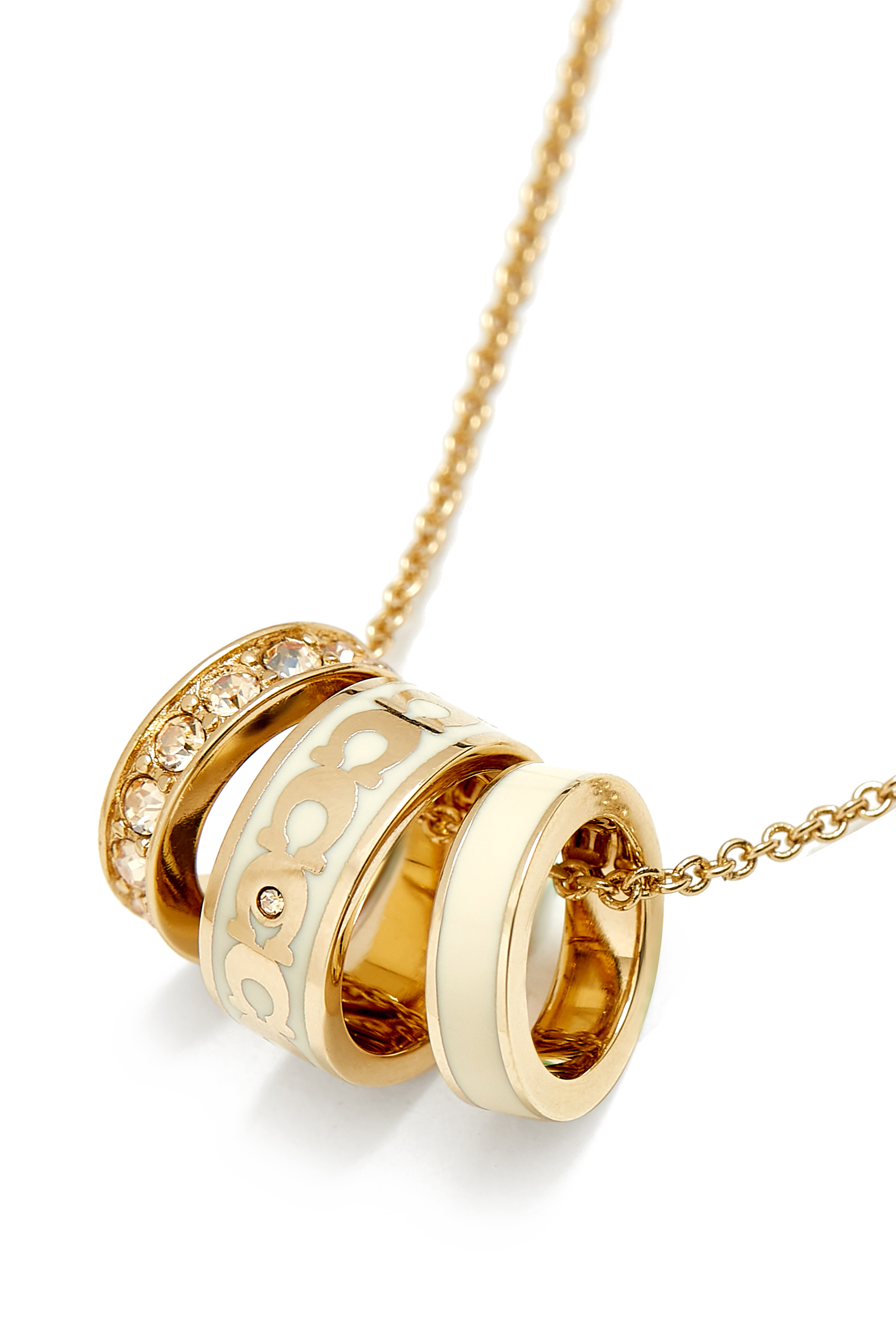 قلادة بدلايات دائرية بشعار حرف الماركة بمينا