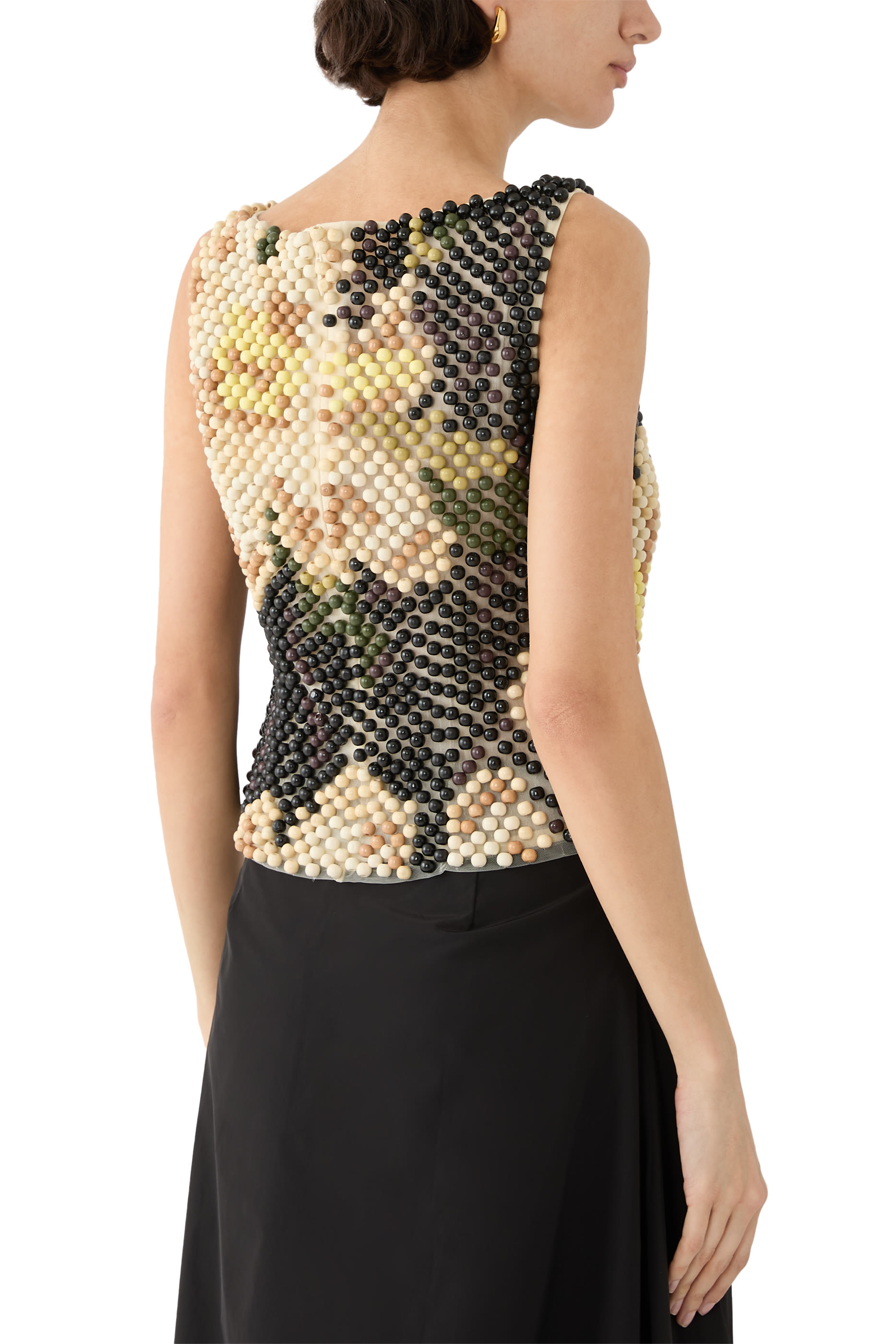 بلوزة بنقشة زهور أقحوان مطرزة بخرز خشبي