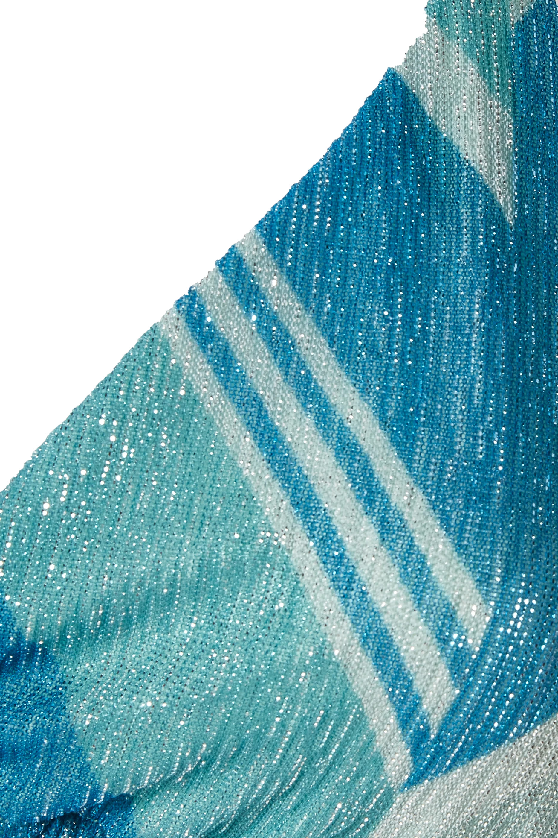 قطعة بيكيني علوية وينونا بنمط شيفرون وقوالب مثلثية لوركيس