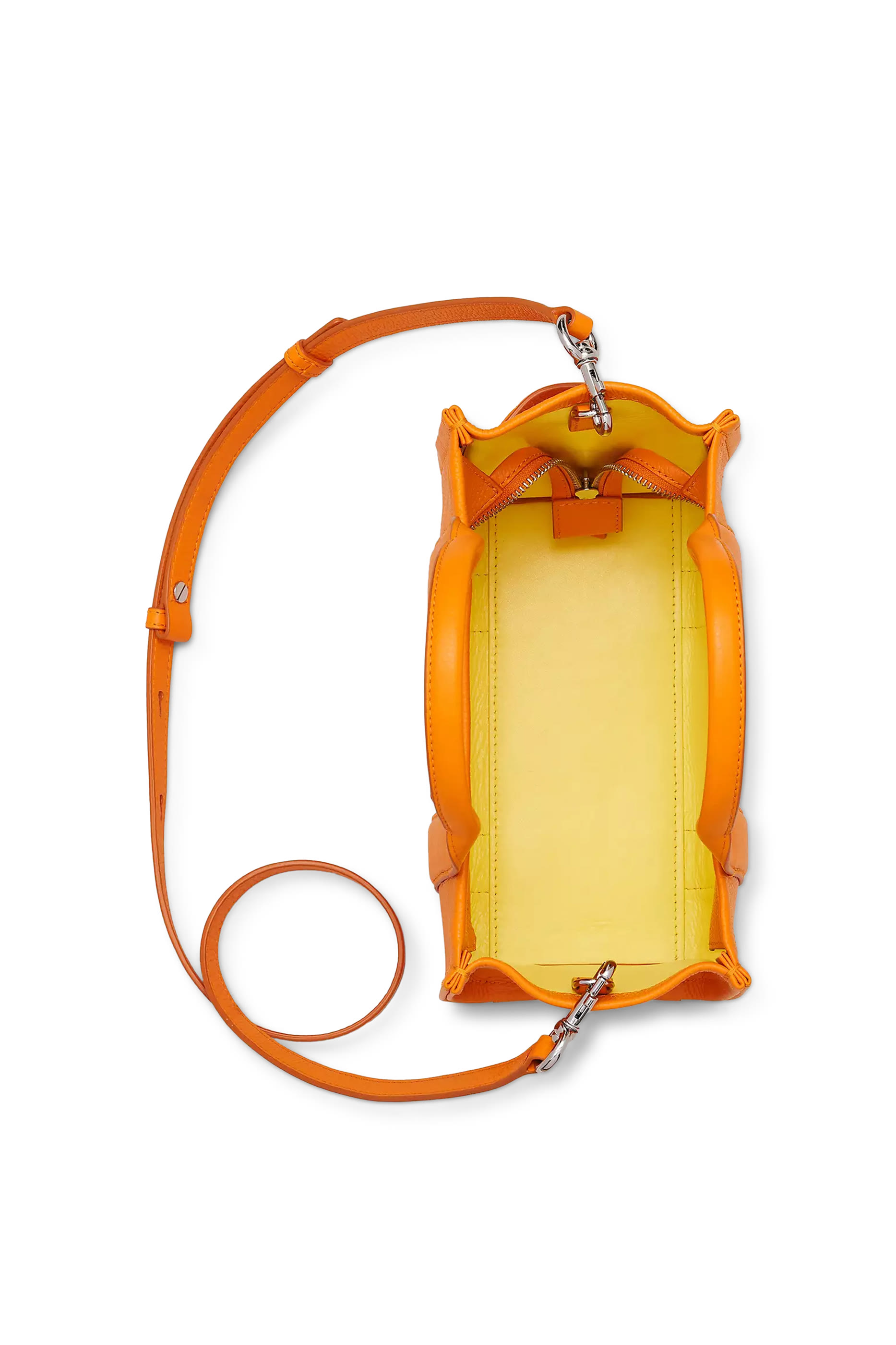 حقيبة يد صغيرة جلد