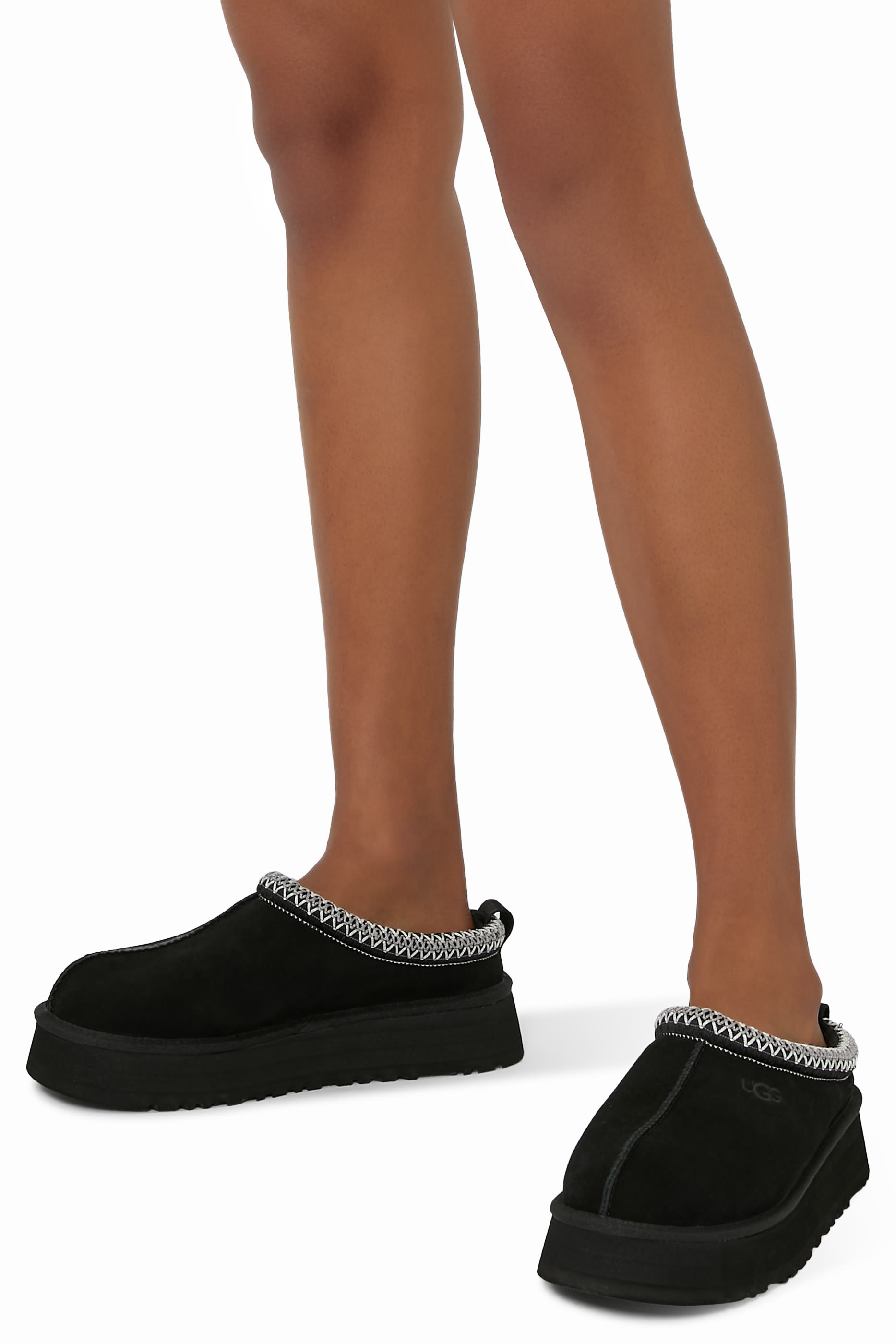 حذاء تاز مفتوح من الخلف II 