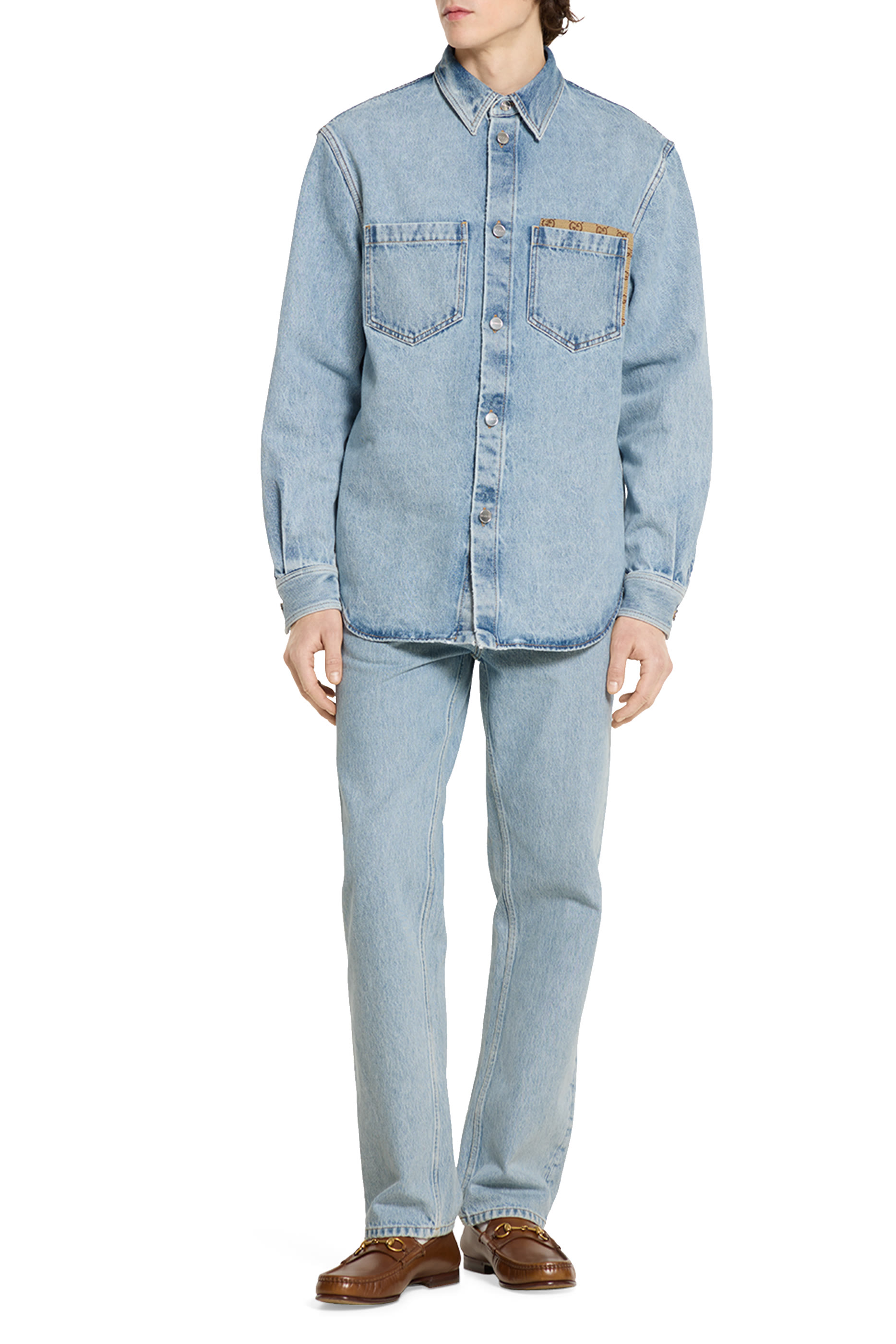 بنطال بجزء بحرفي شعار الماركة دنيم باهت