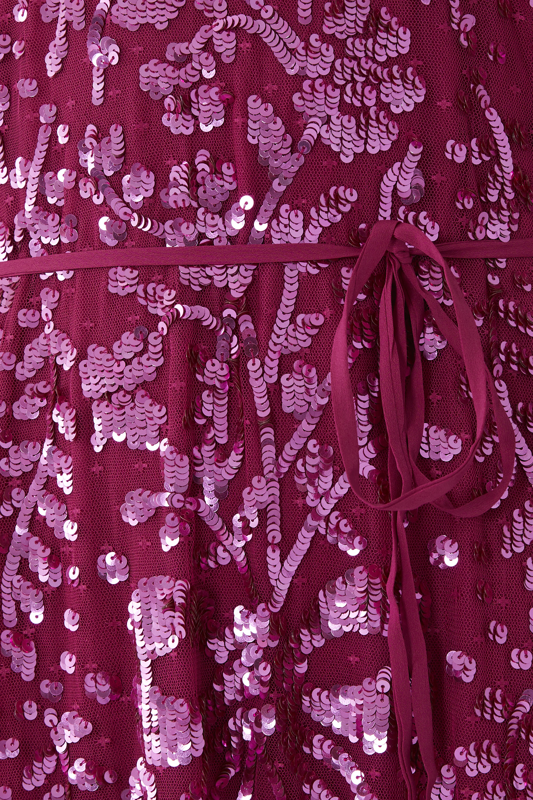 فستان سهرة سيليا بطول الكاحل وأكمام طويلة