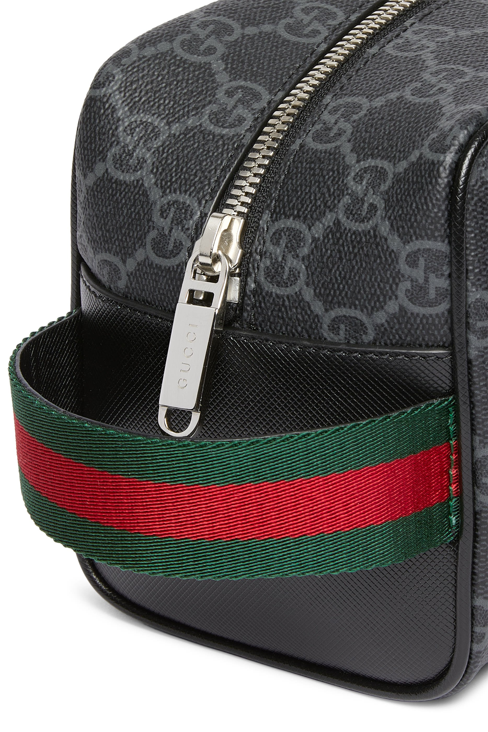 حافظة مستلزمات عناية بورتر صغيرة