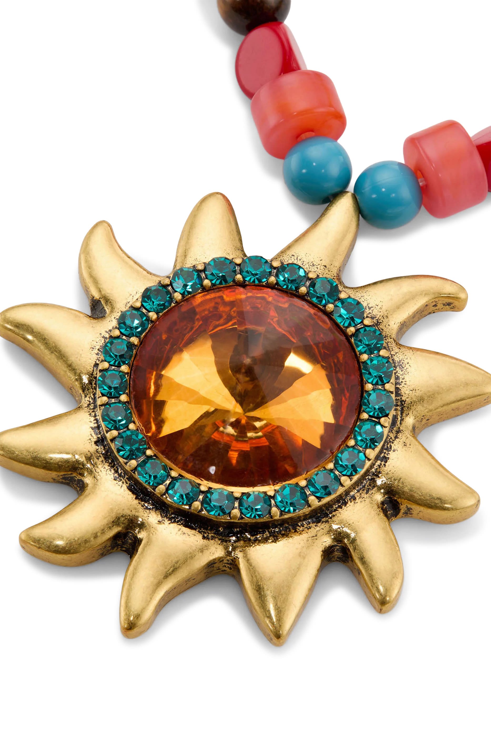 قلادة سن مرصعة بأحجار زركونيا مكعبة