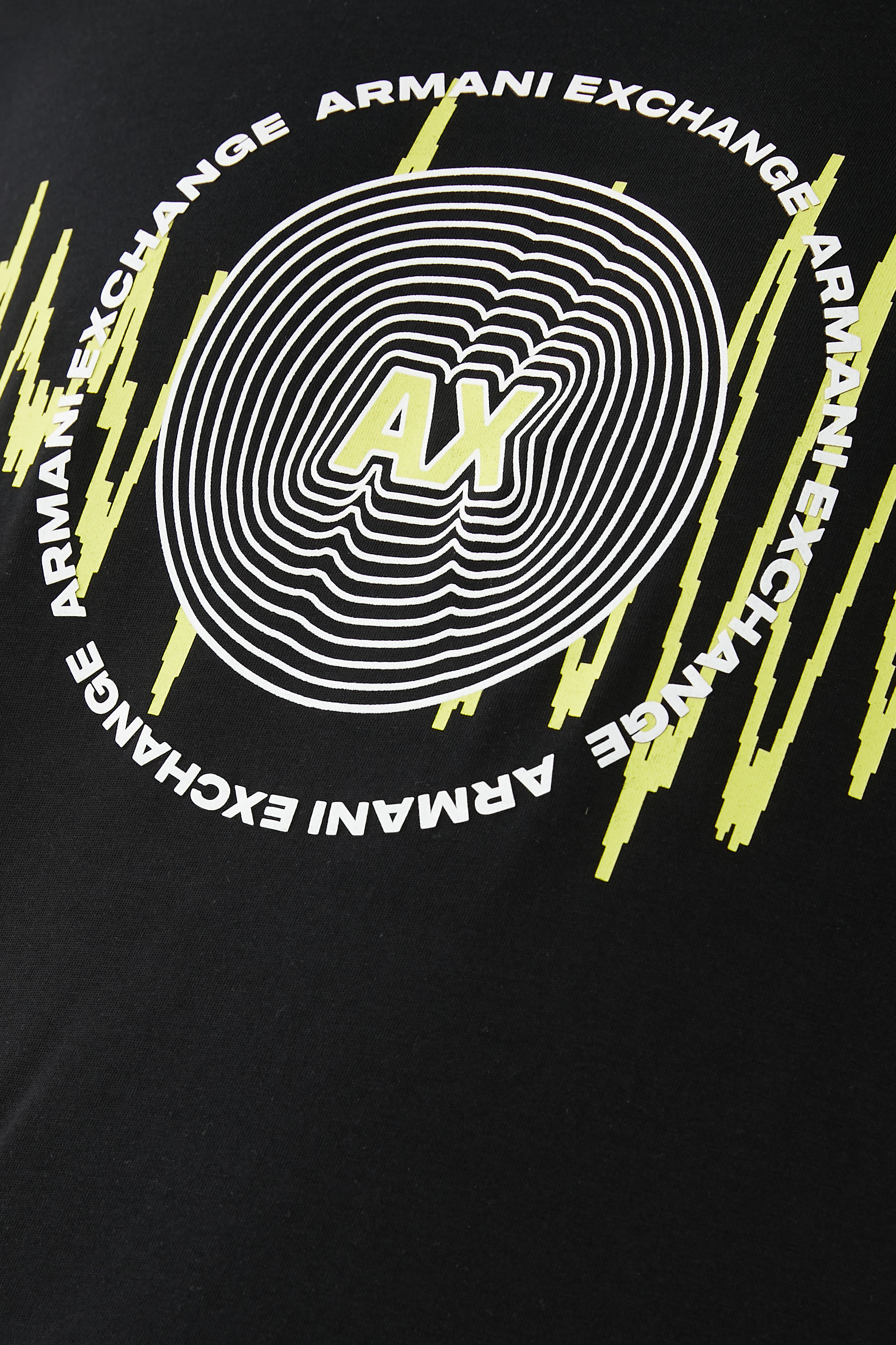 تيشيرت ميتا نايتشر بطبعات شعار الماركة غرافيك