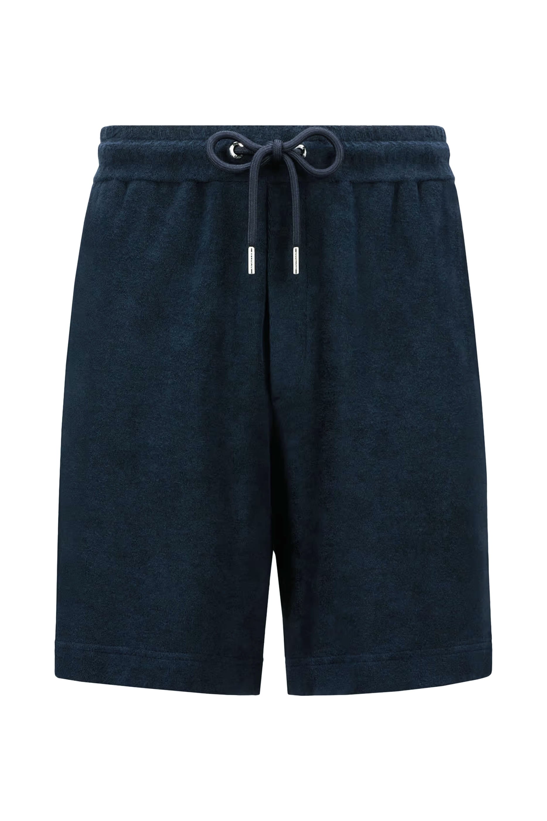 شورت بشعار الماركة