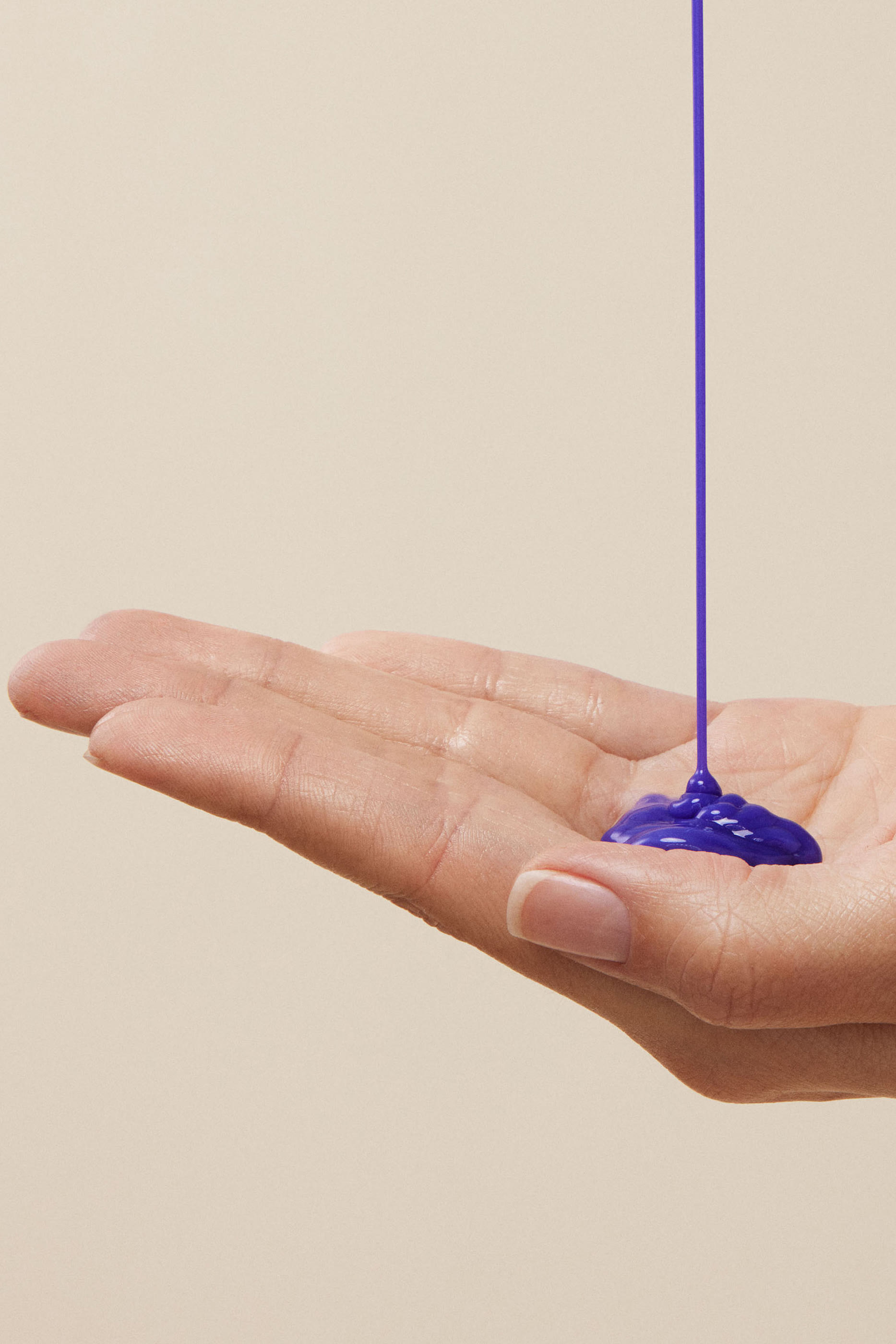 شامبو بلوند ريفيفال البنفسجي لتوحيد لون الشعر الأشقر واستعادة حيويته