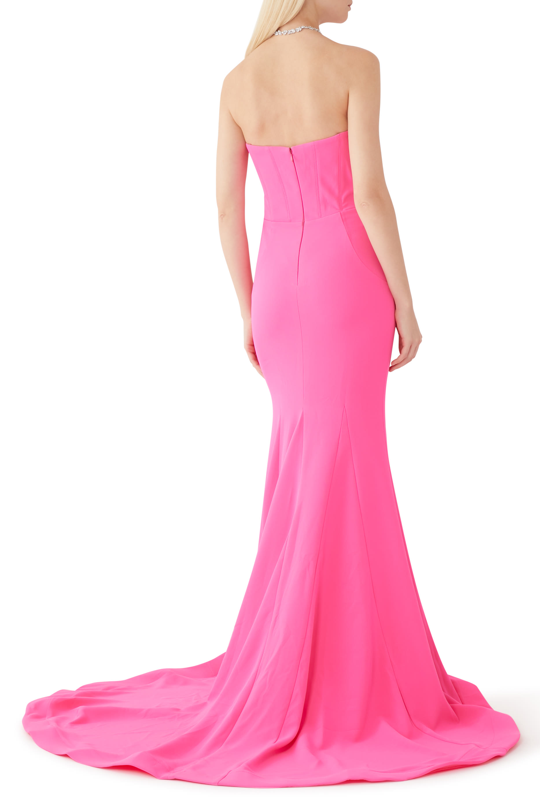 فستان سهرة بارز الملمس