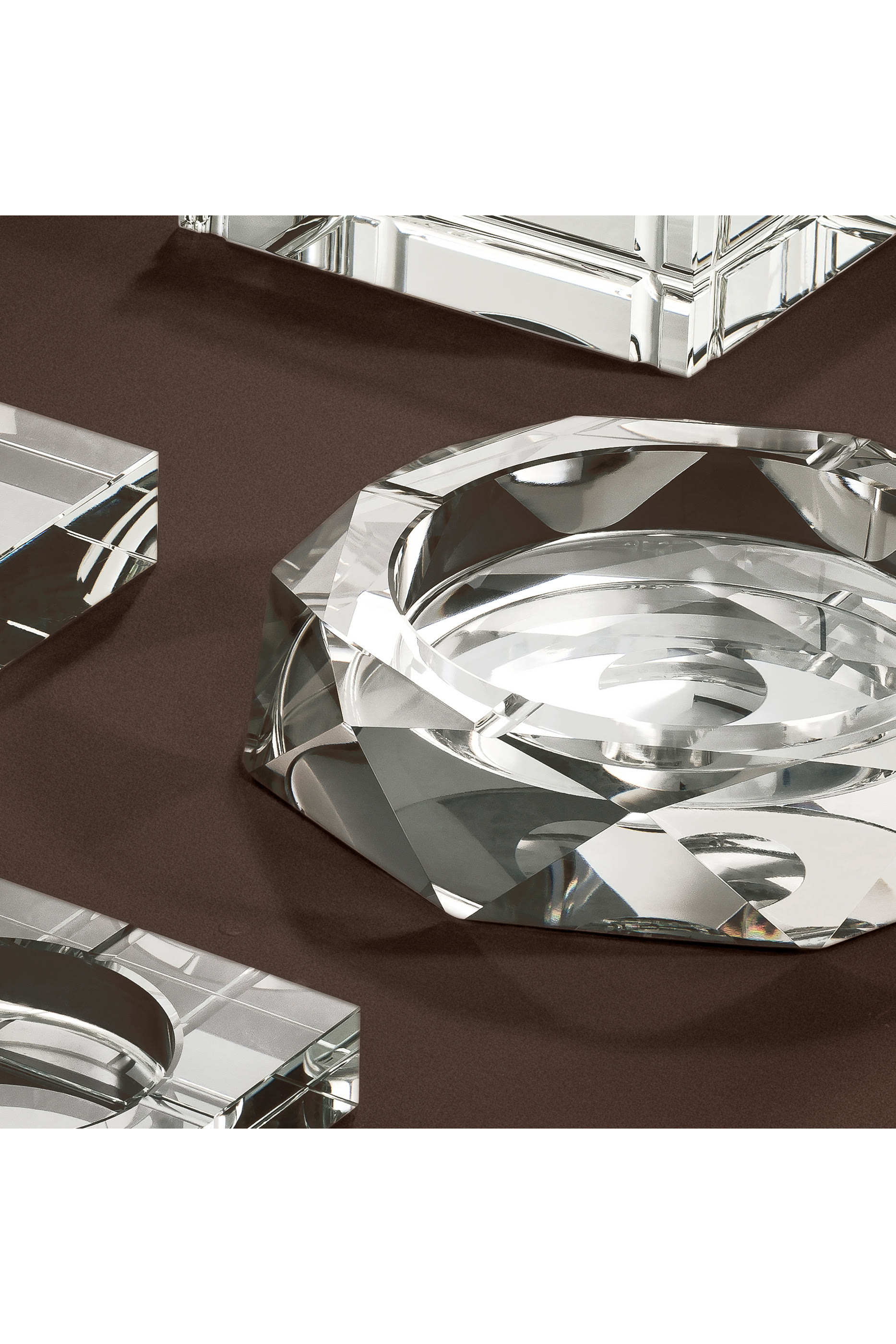 منفضة سجائر بروس كريستال