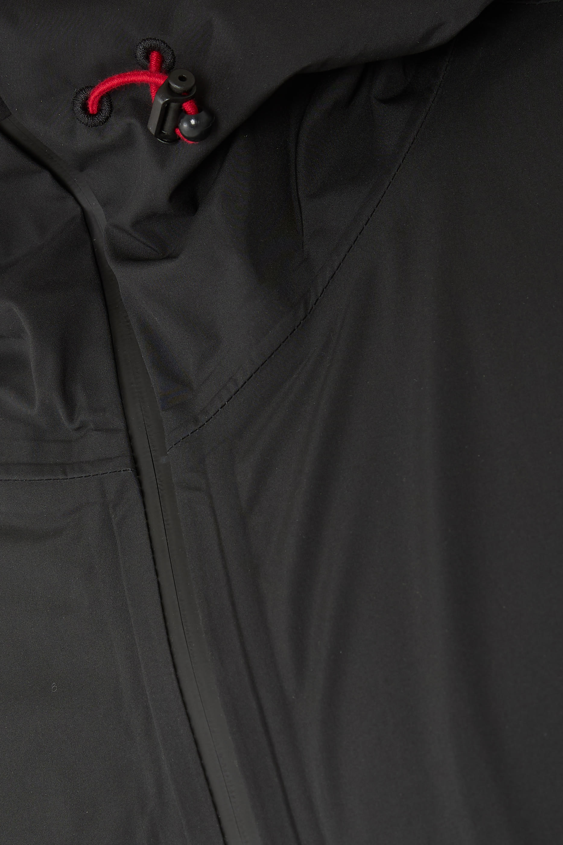 جاكيت شيل مقاوم للماء بثلاث طبقات