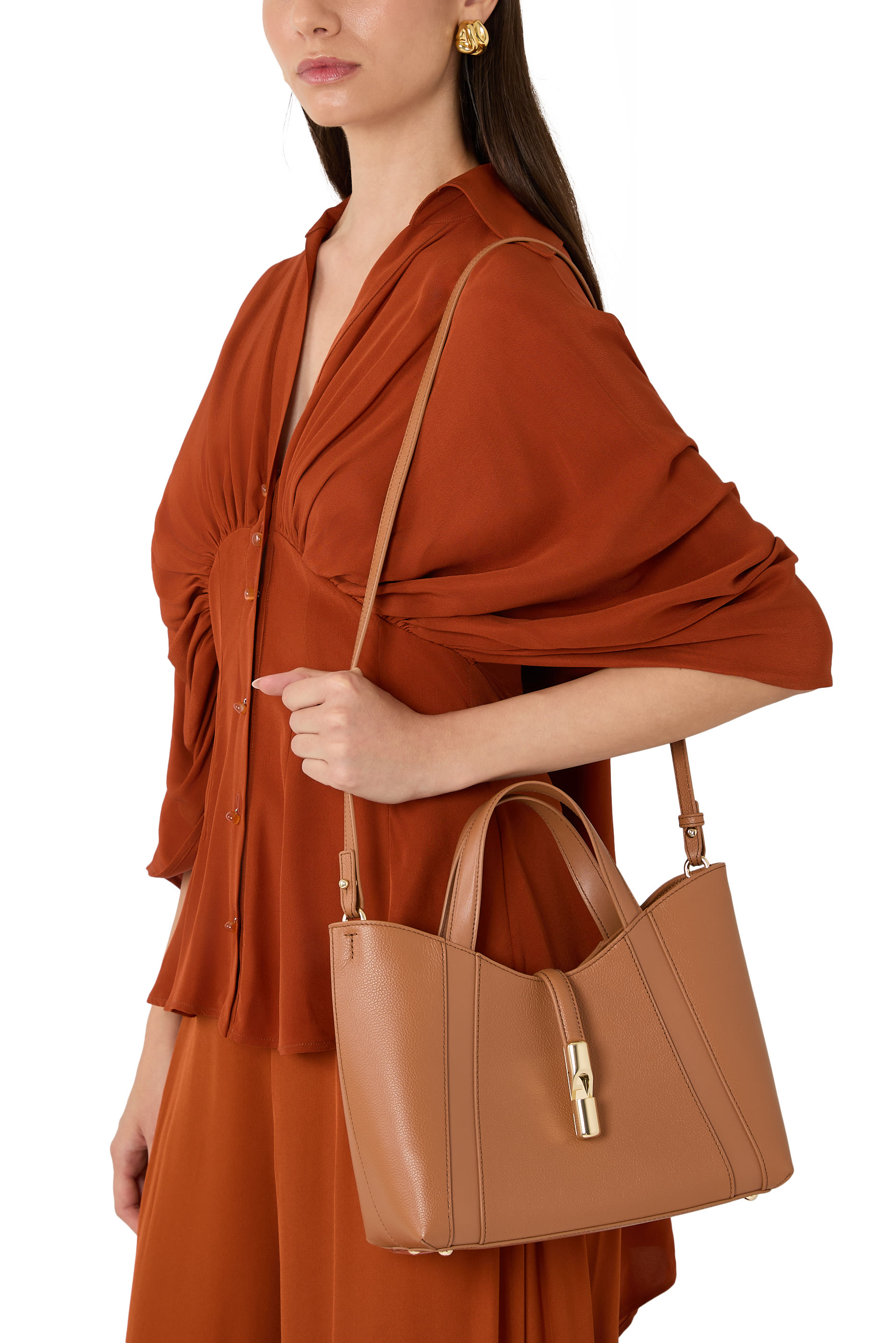 حقيبة يد غوتشيا اس جلد بارز الملمس