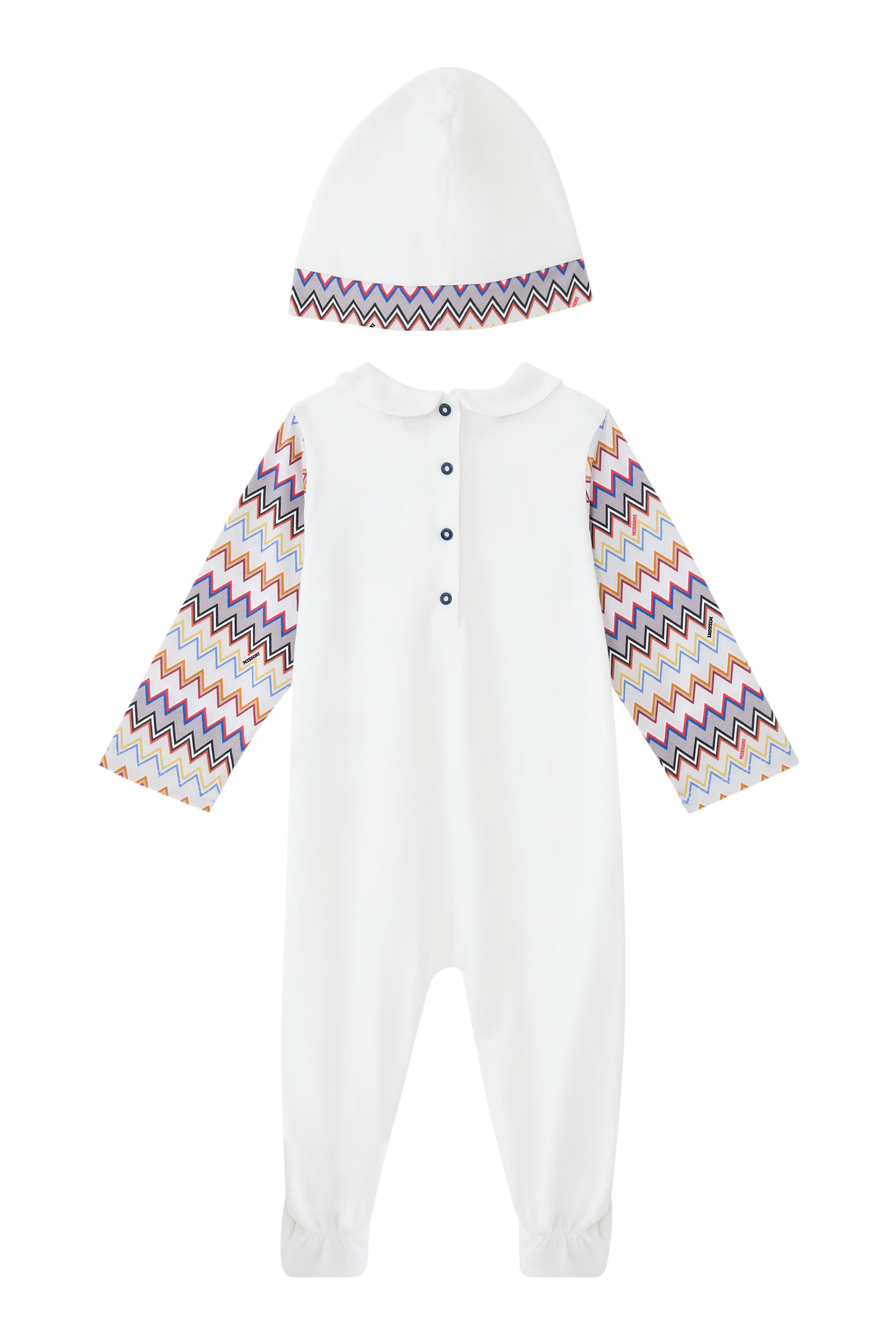 طقم بلاي سوت بشعار الماركة للأطفال