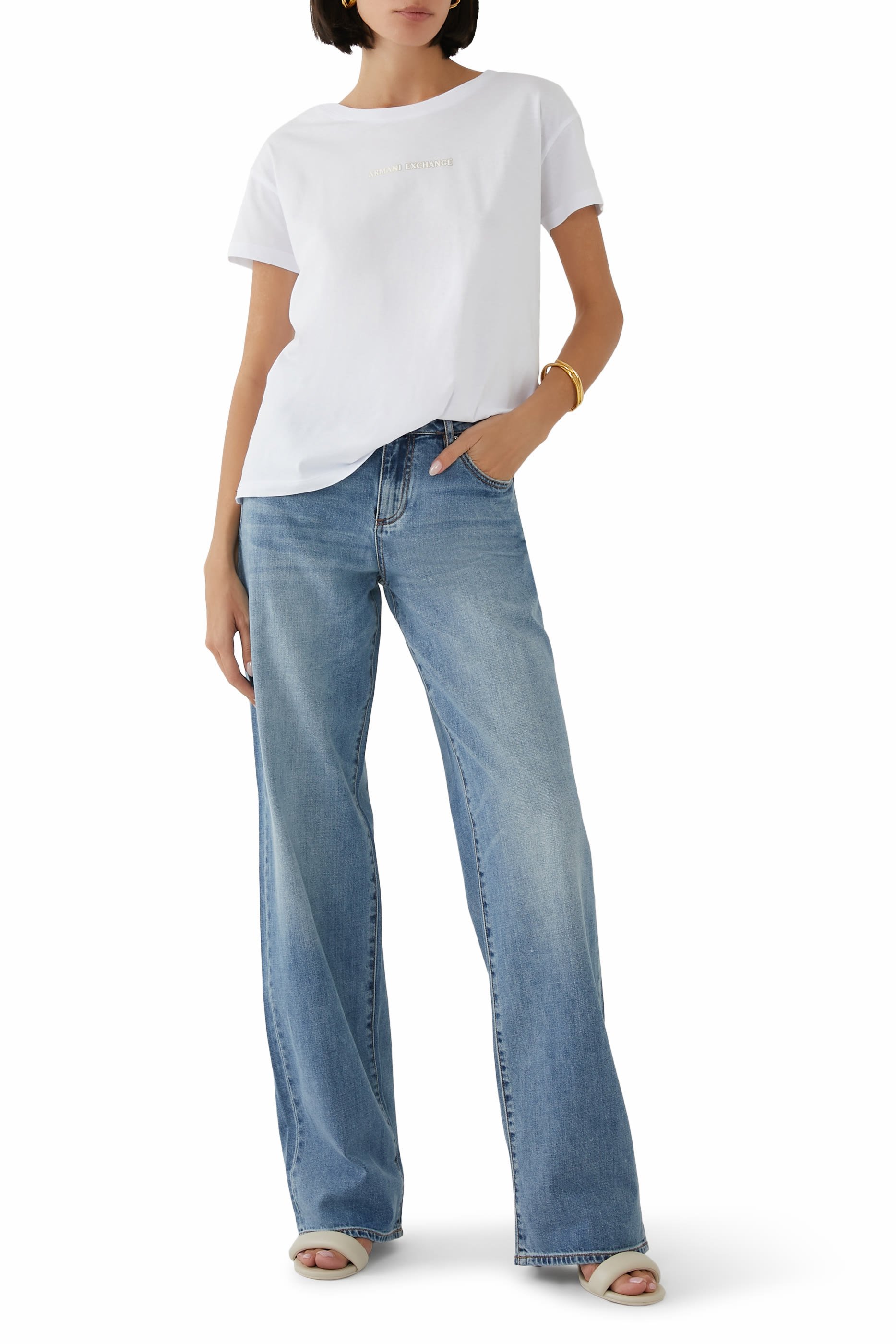 تيشيرت بشعار الماركة