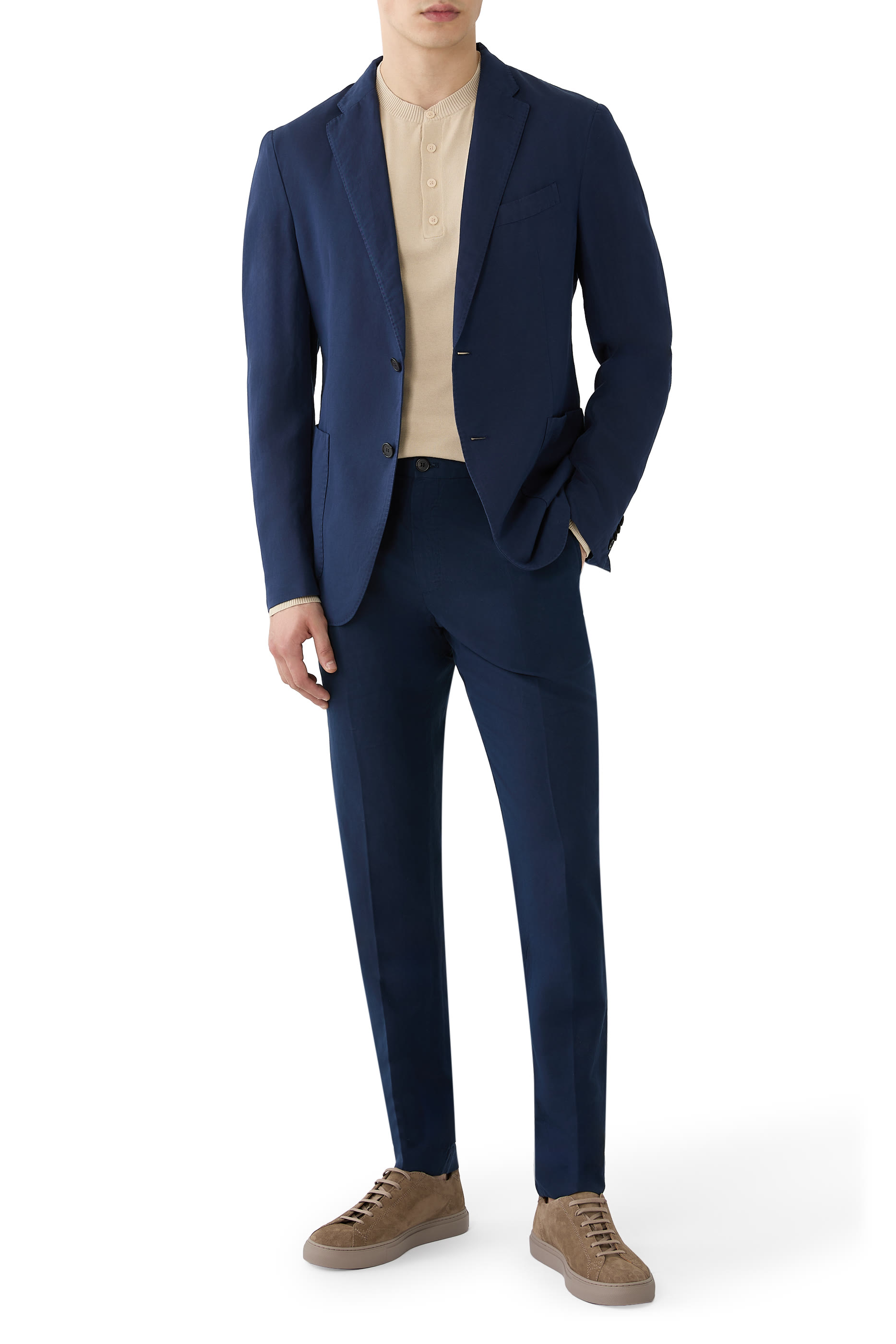 بنطال بطيات