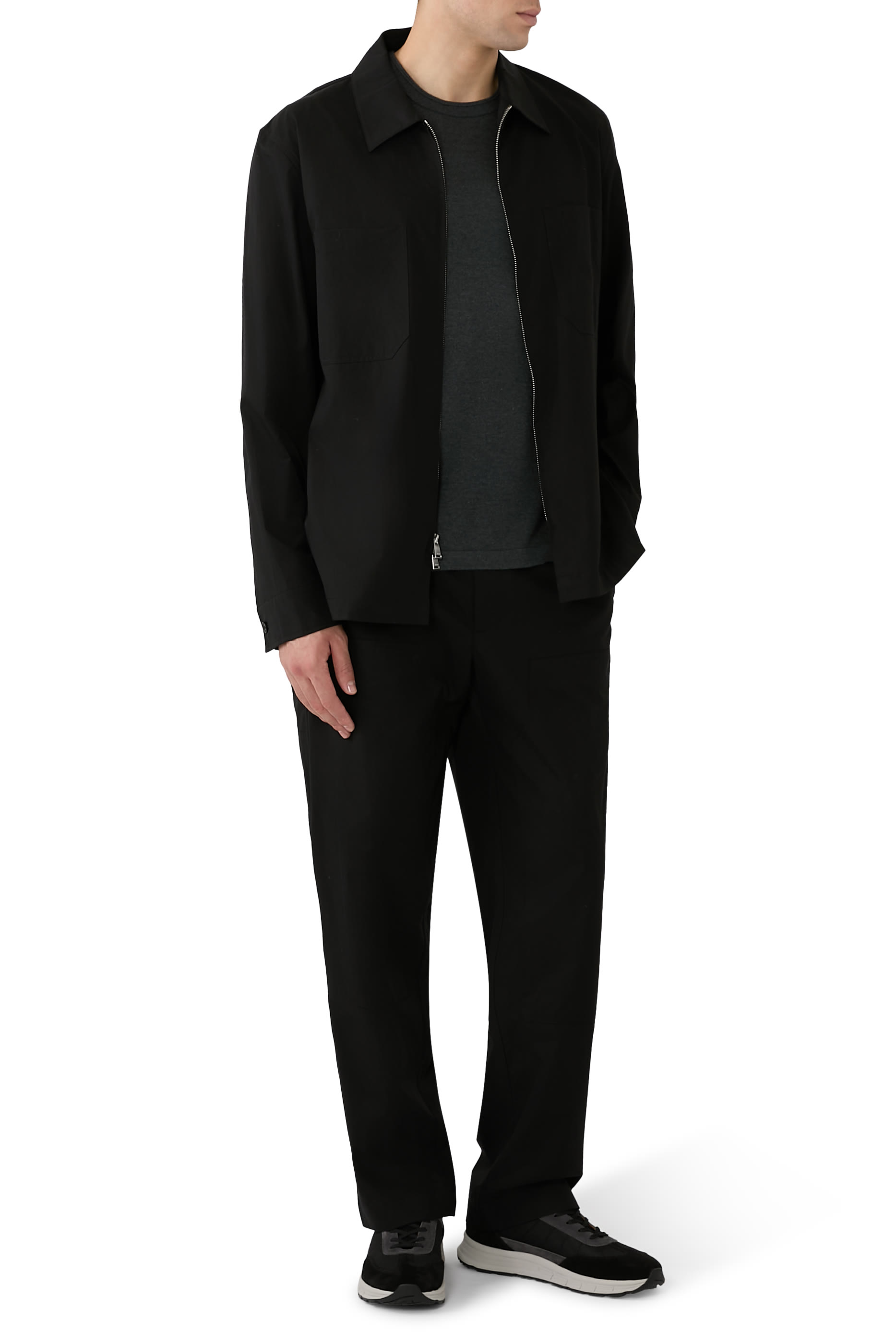 سنيكرز رينا