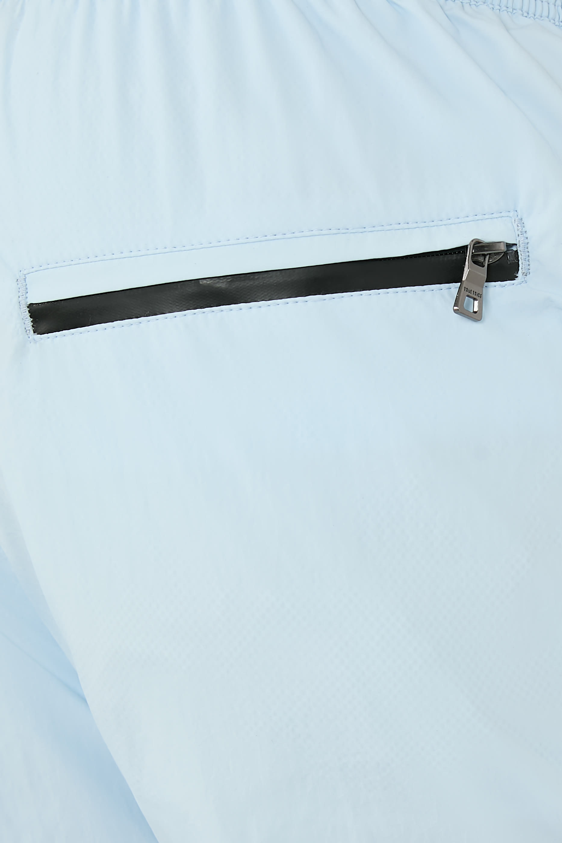 شورت سباحة كلاسيكي