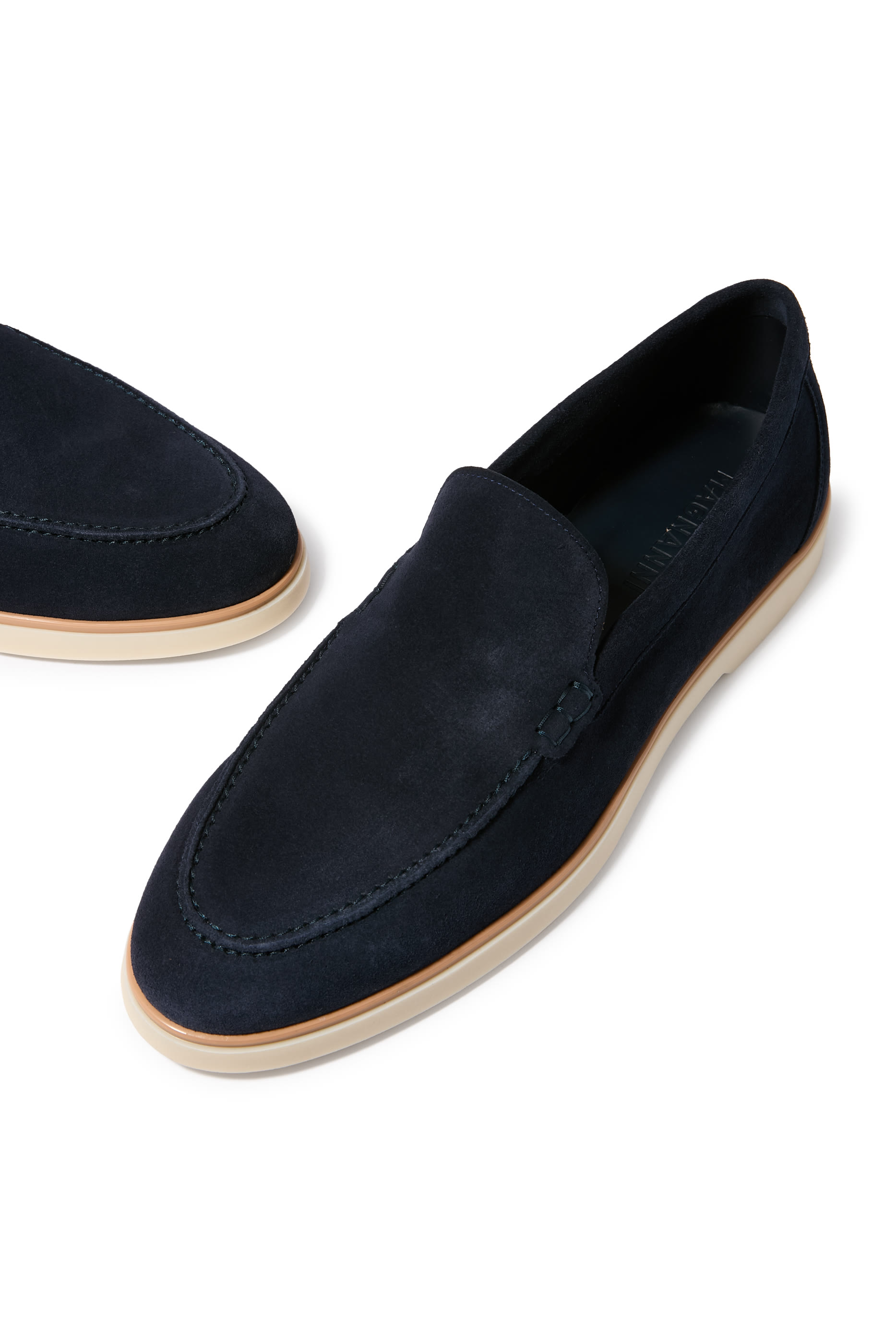 حذاء سهل الارتداء كالبي شمواه