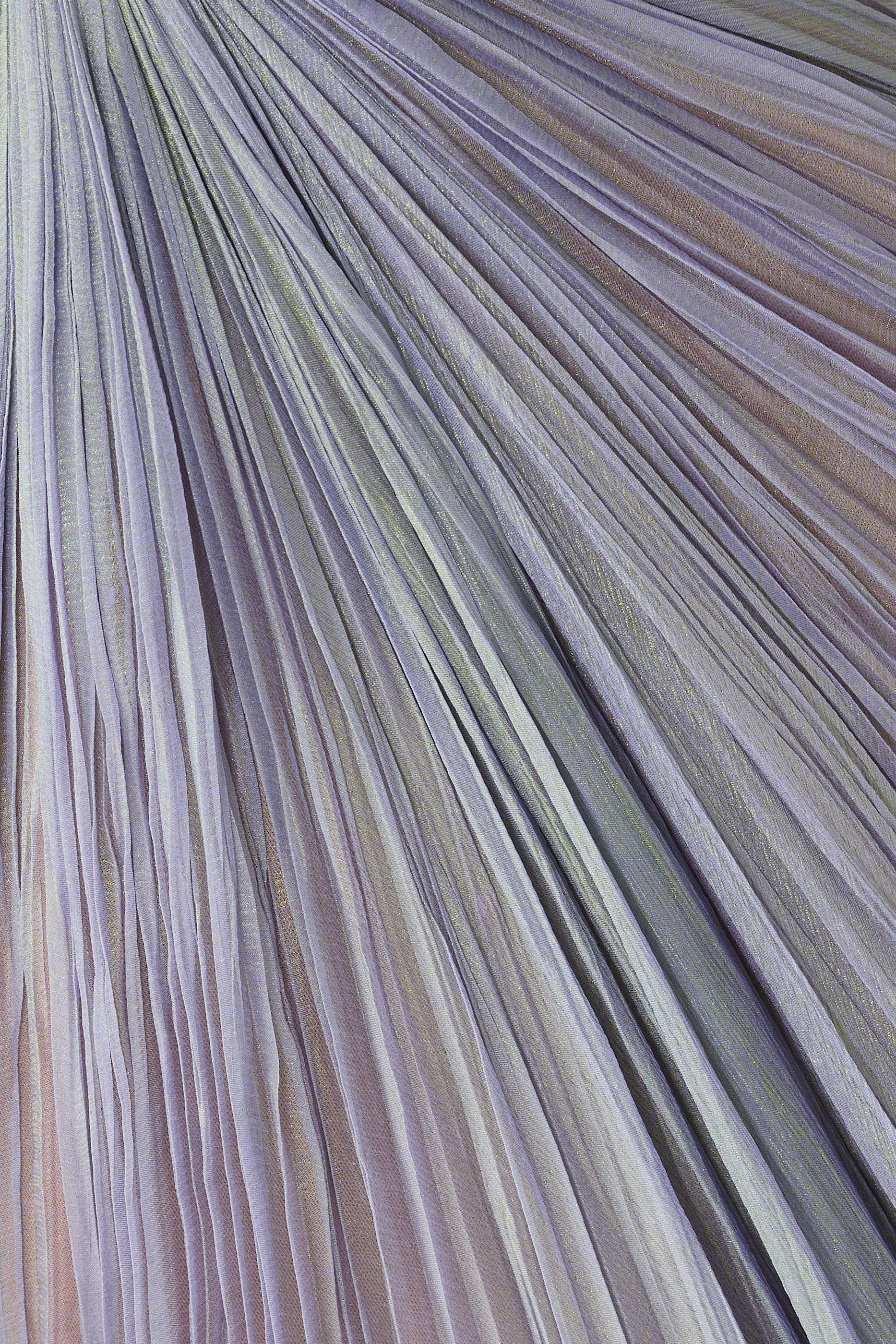 فستان سهرة كاسيوبيا بلا حمالات