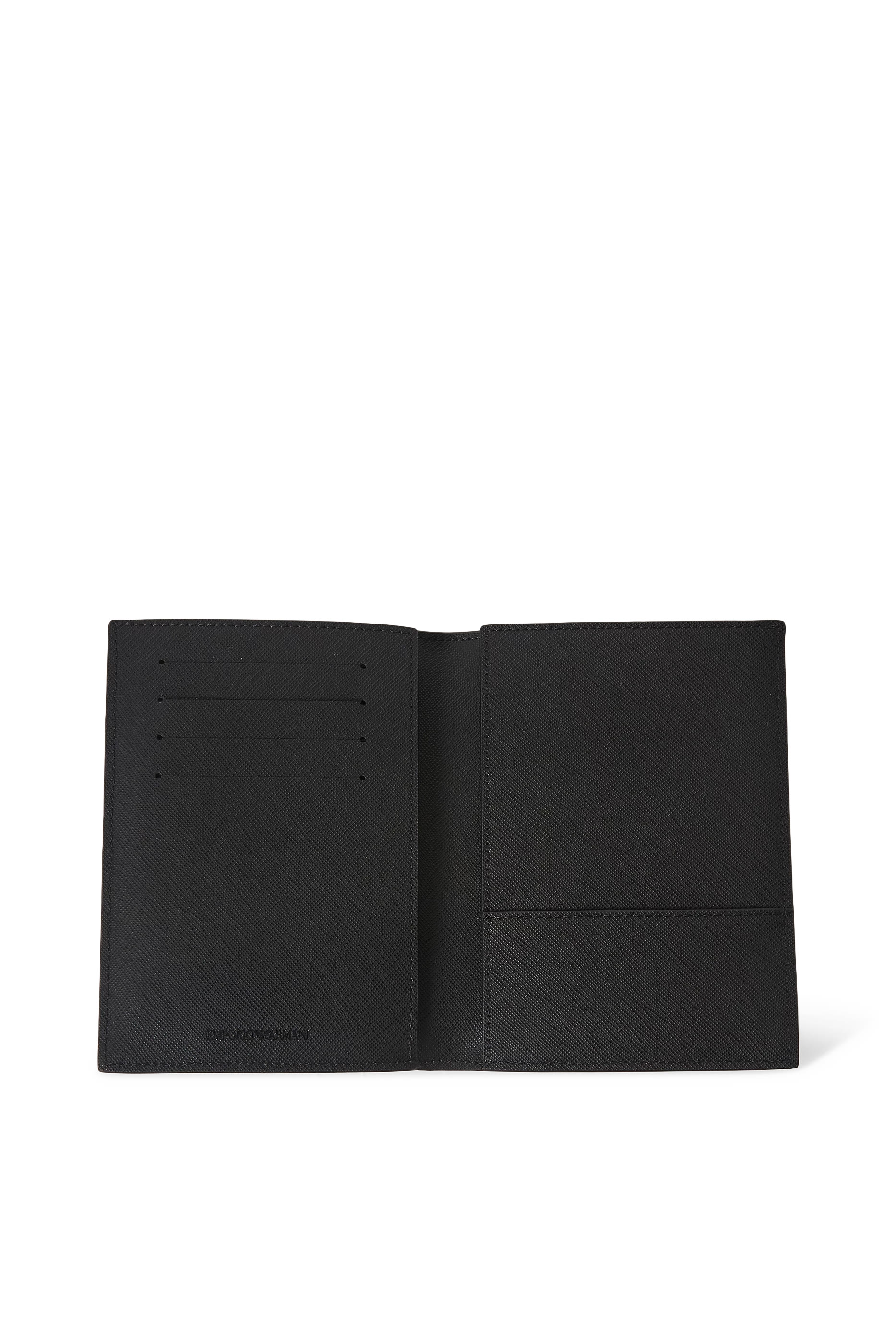 حافظة جواز سفر جلد سافيانو معاد تدويره أي اس في