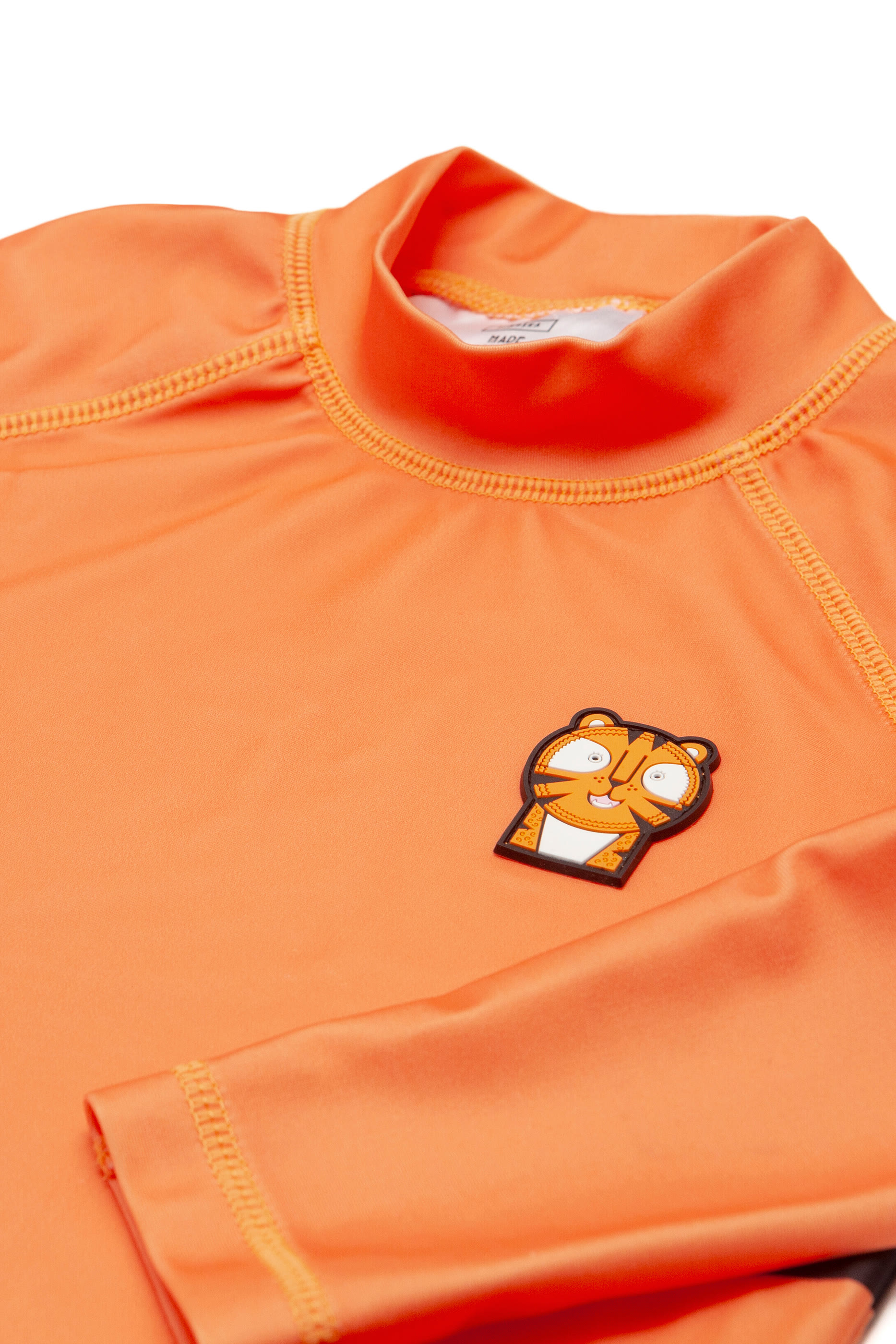 تي شيرت مطاطي مزين بالنمر باونس