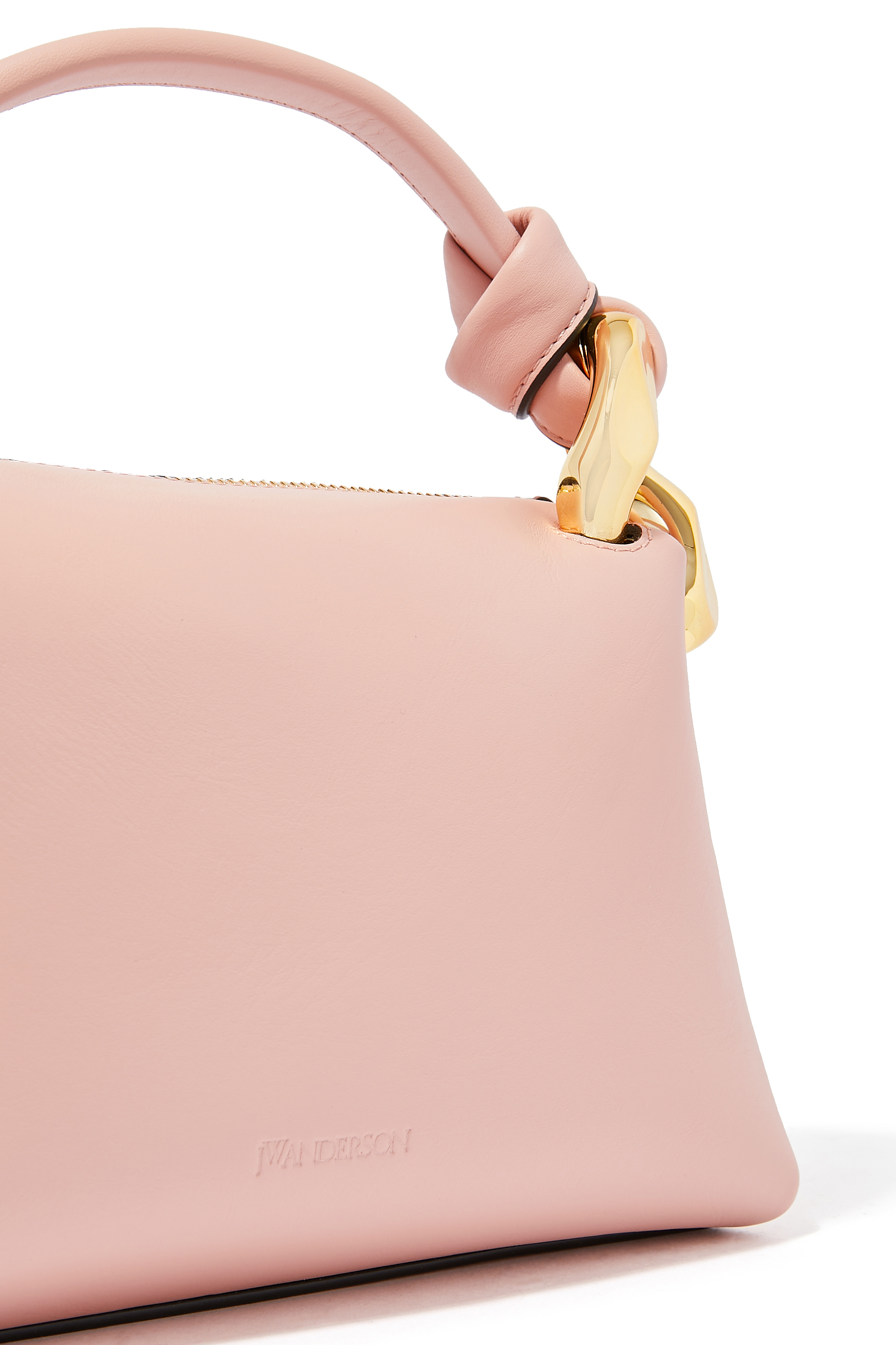 حقيبة جي دبليو ايه صغيرة