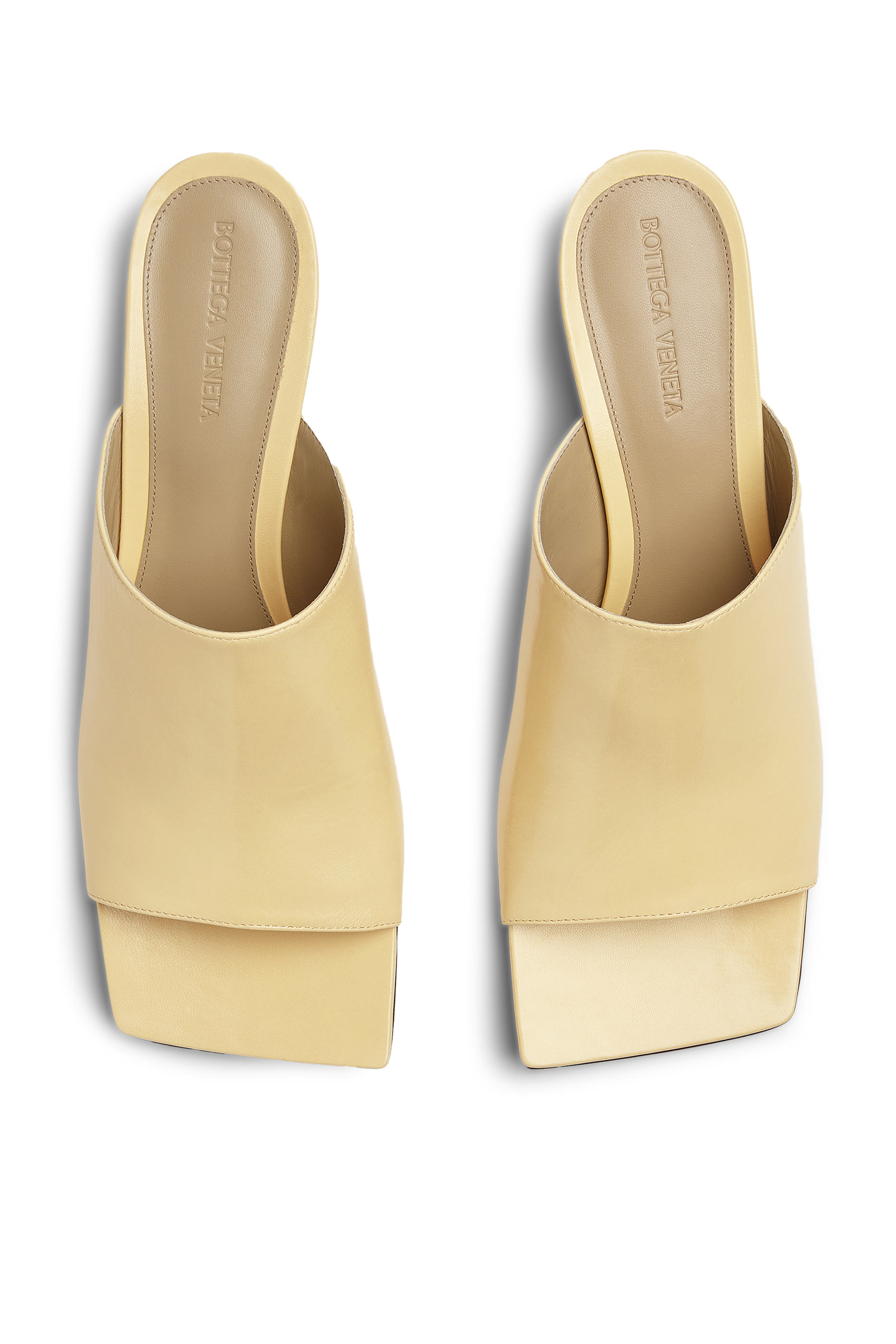 صندل مفتوح من الخلف جلد مرن