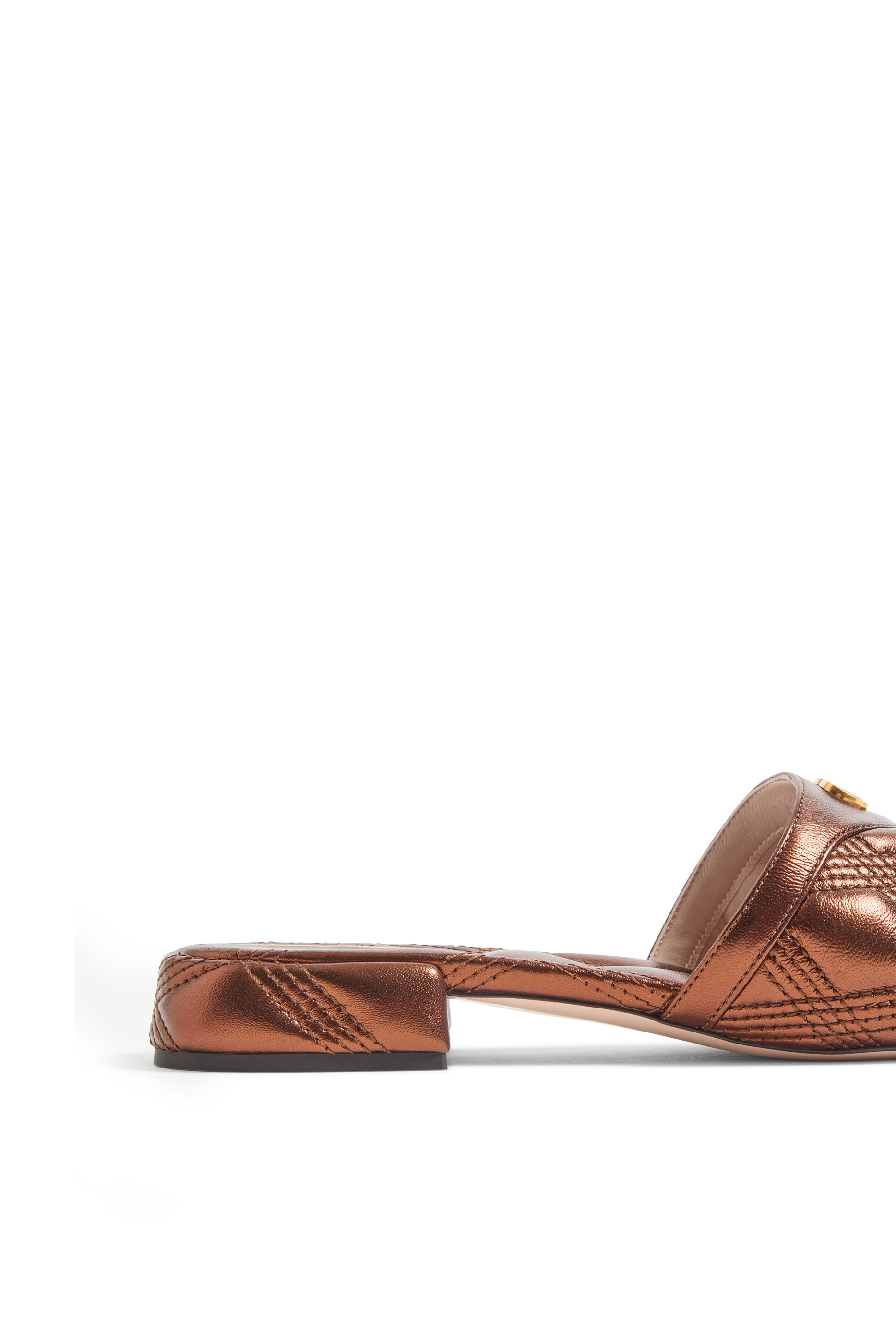 حذاء كويليتي 67 مفتوح من الخلف جلد