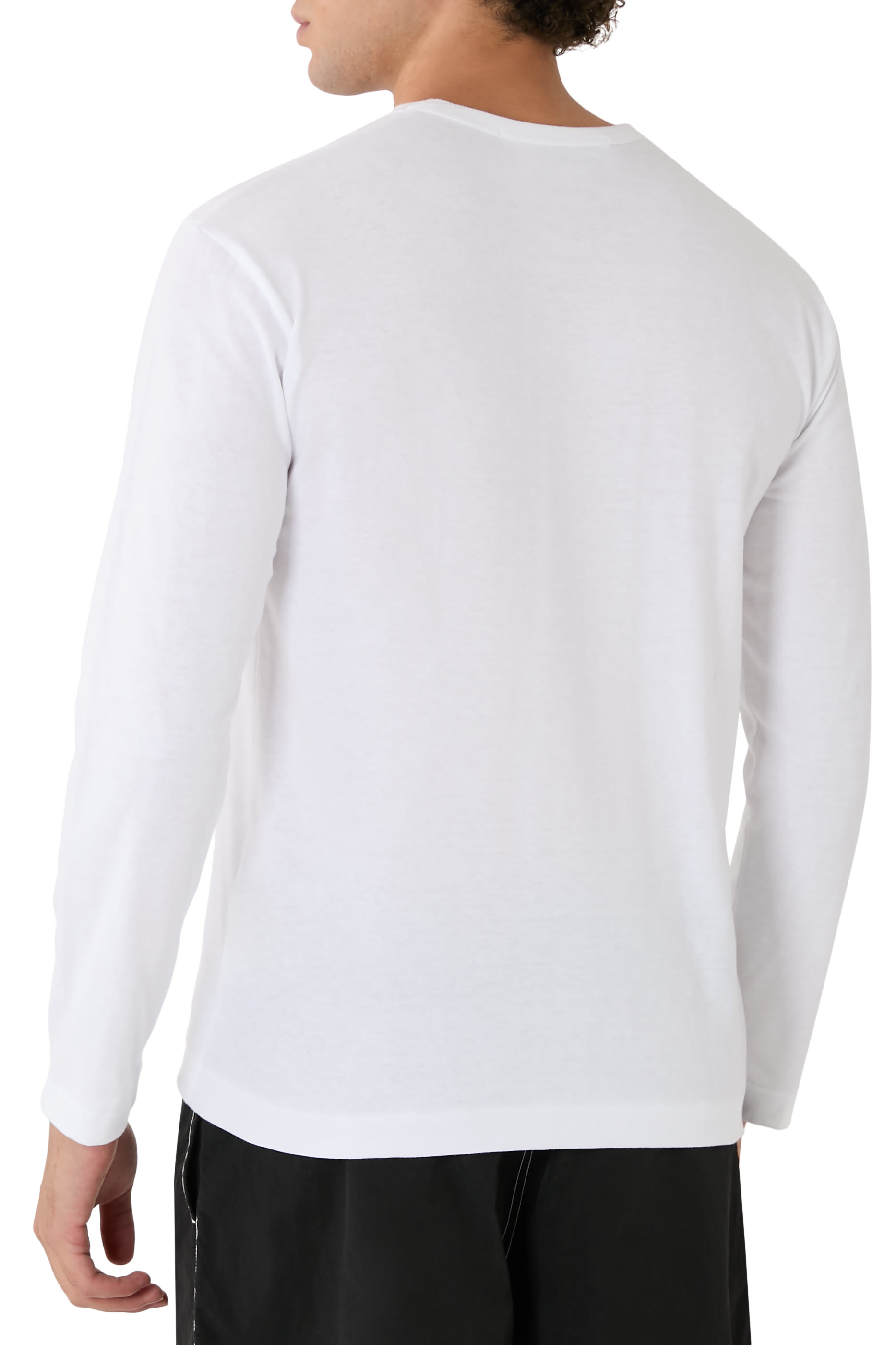 تيشيرت بشعار الماركة