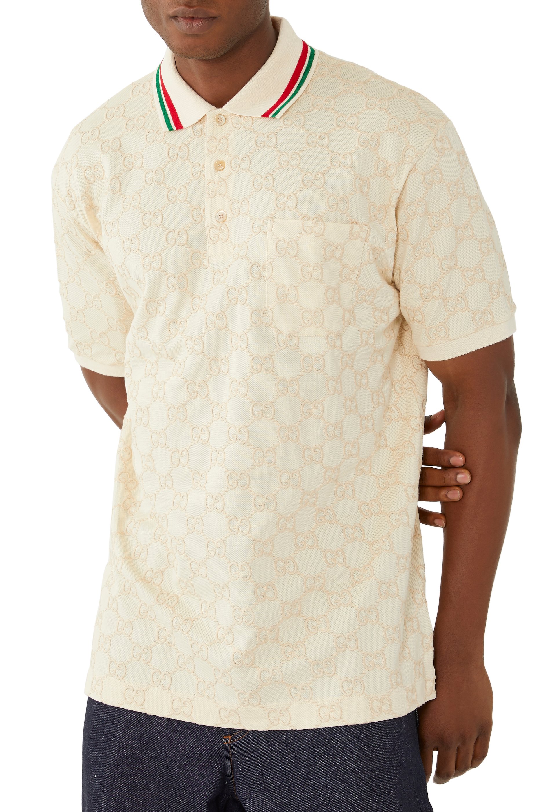 قميص بولو بحرفي شعار الماركة