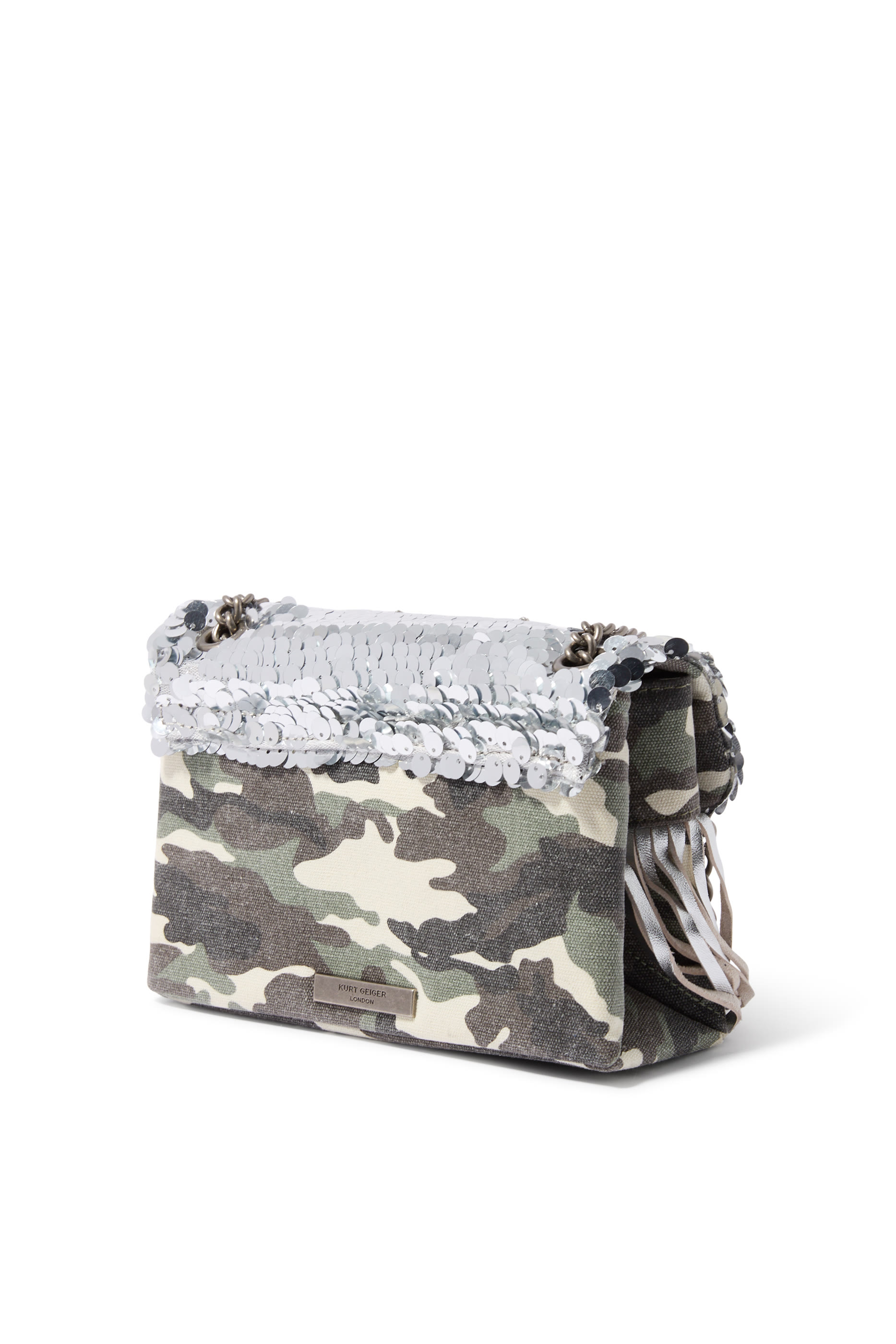 حقيبة كنسينغتون متوسطة بشرابات