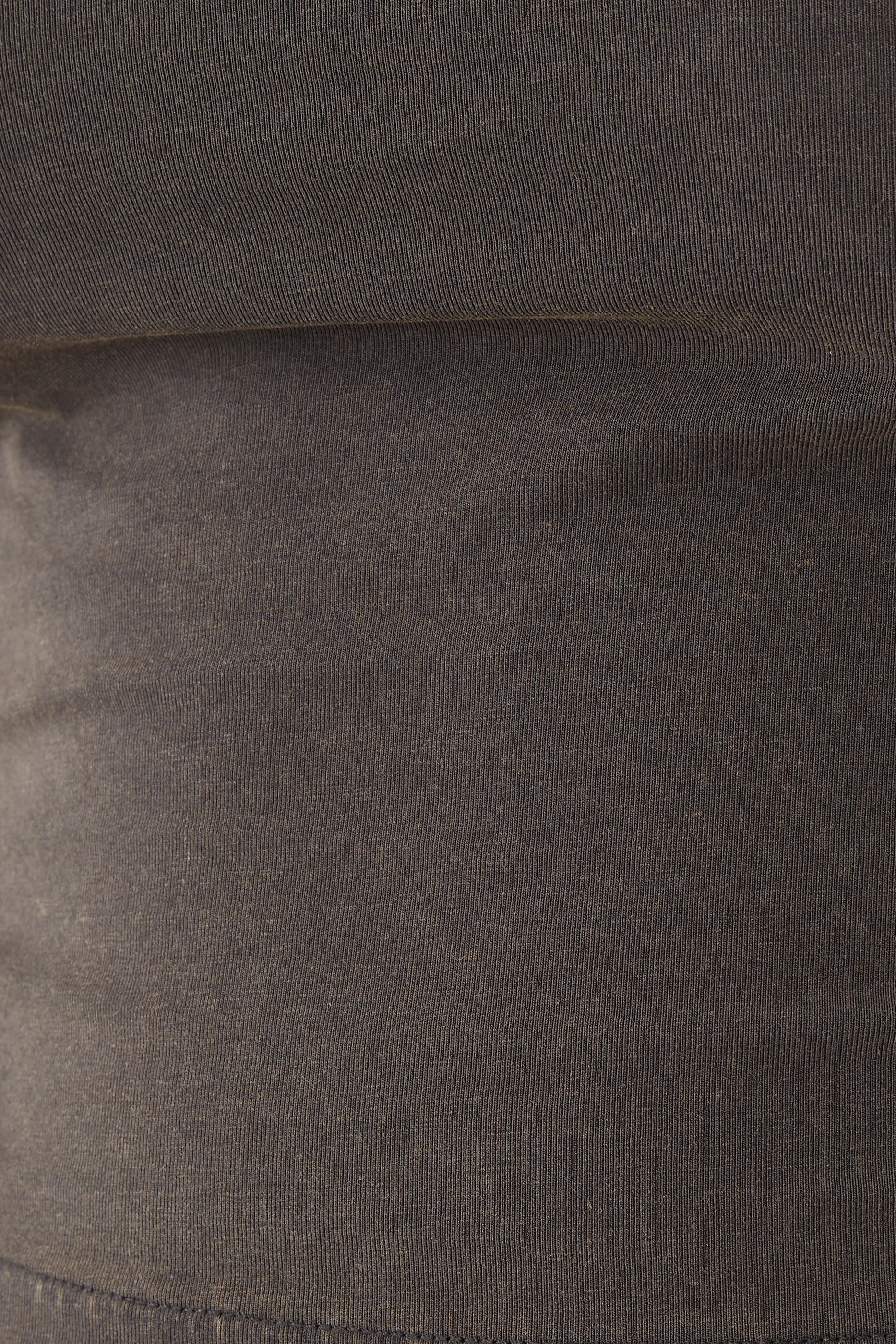 تيشيرت قماش مايكرو