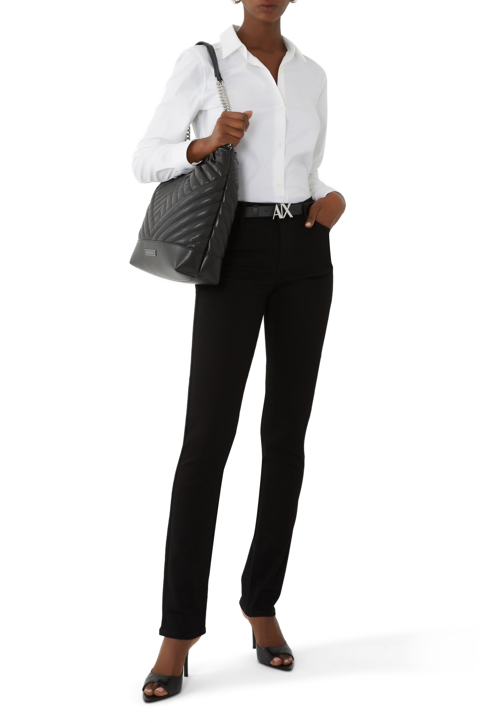 حزام بشعار الماركة