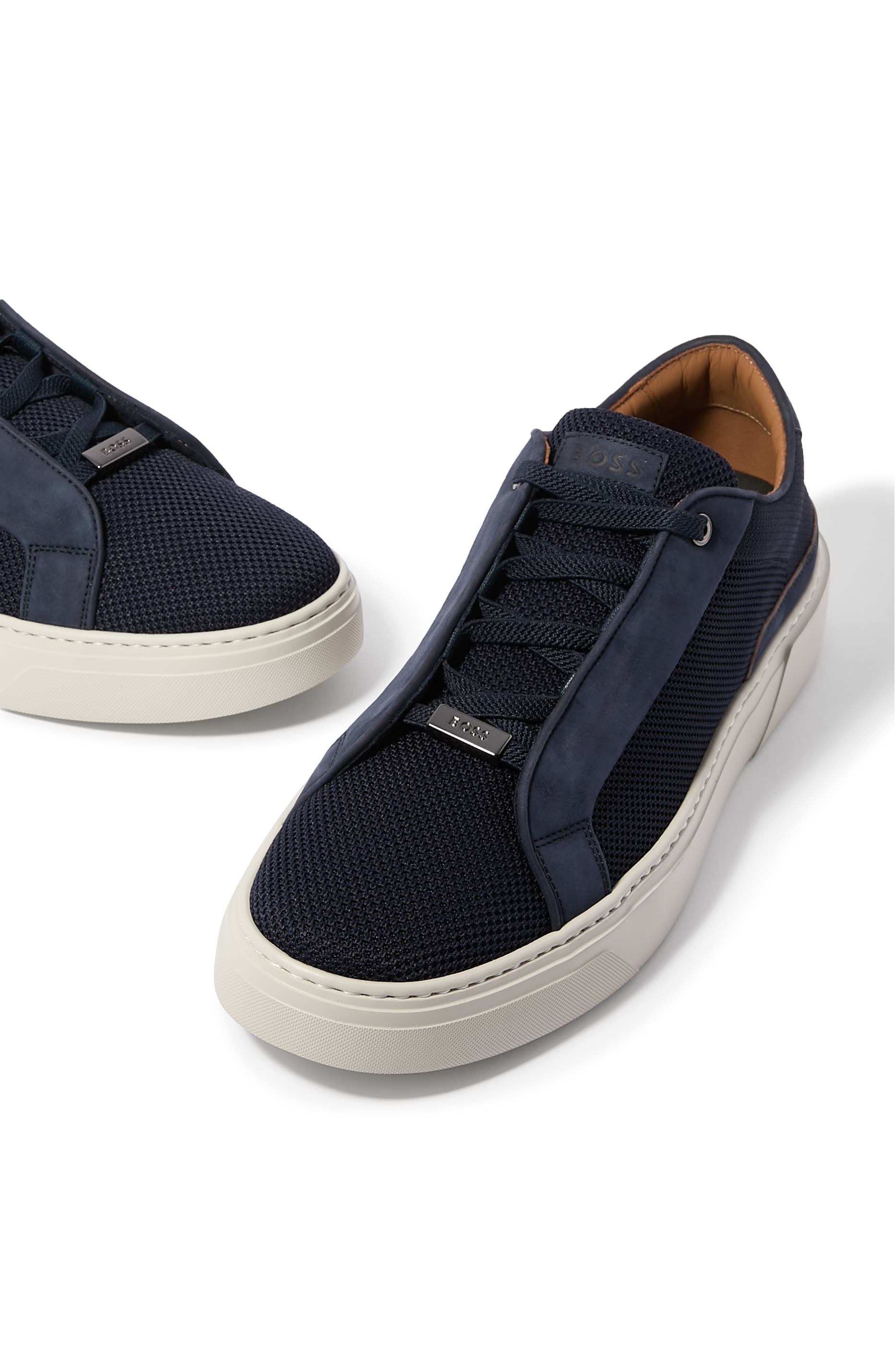 سنيكرز غاري بكاحل منخفض