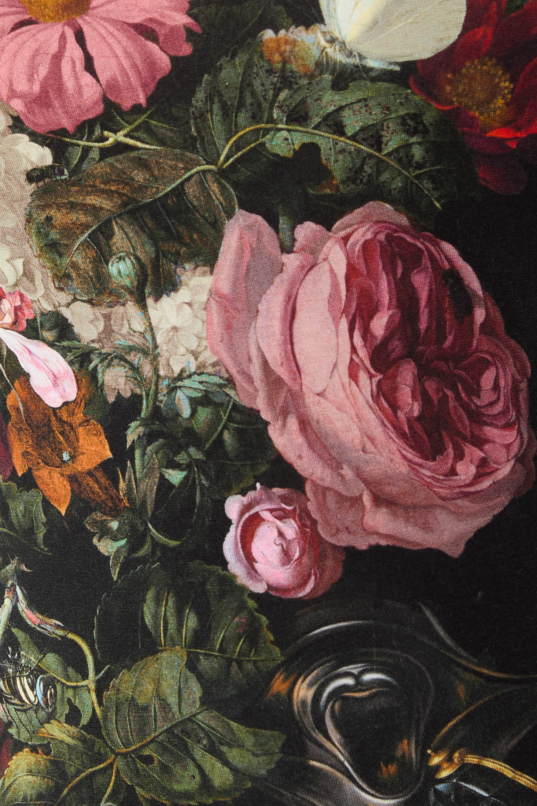 بلوزة ديلاينا بياقة عالية