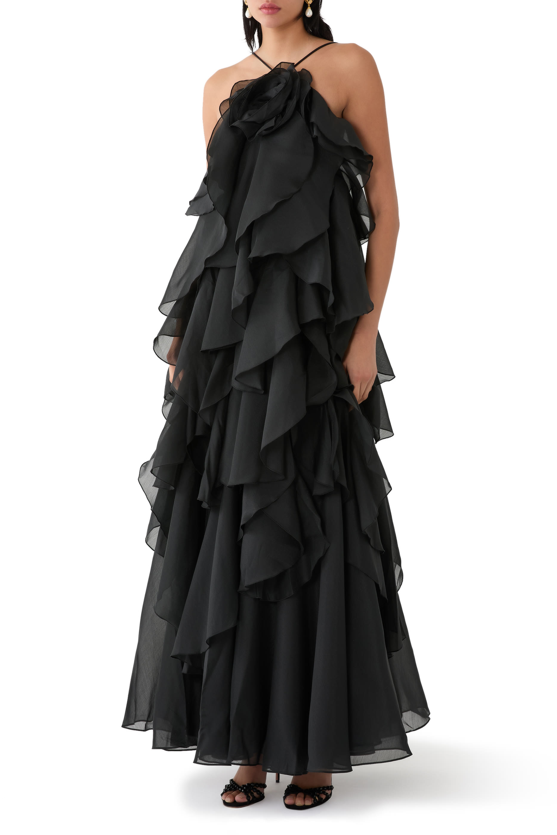 فستان طويل باندوريا بتصميم متدرج