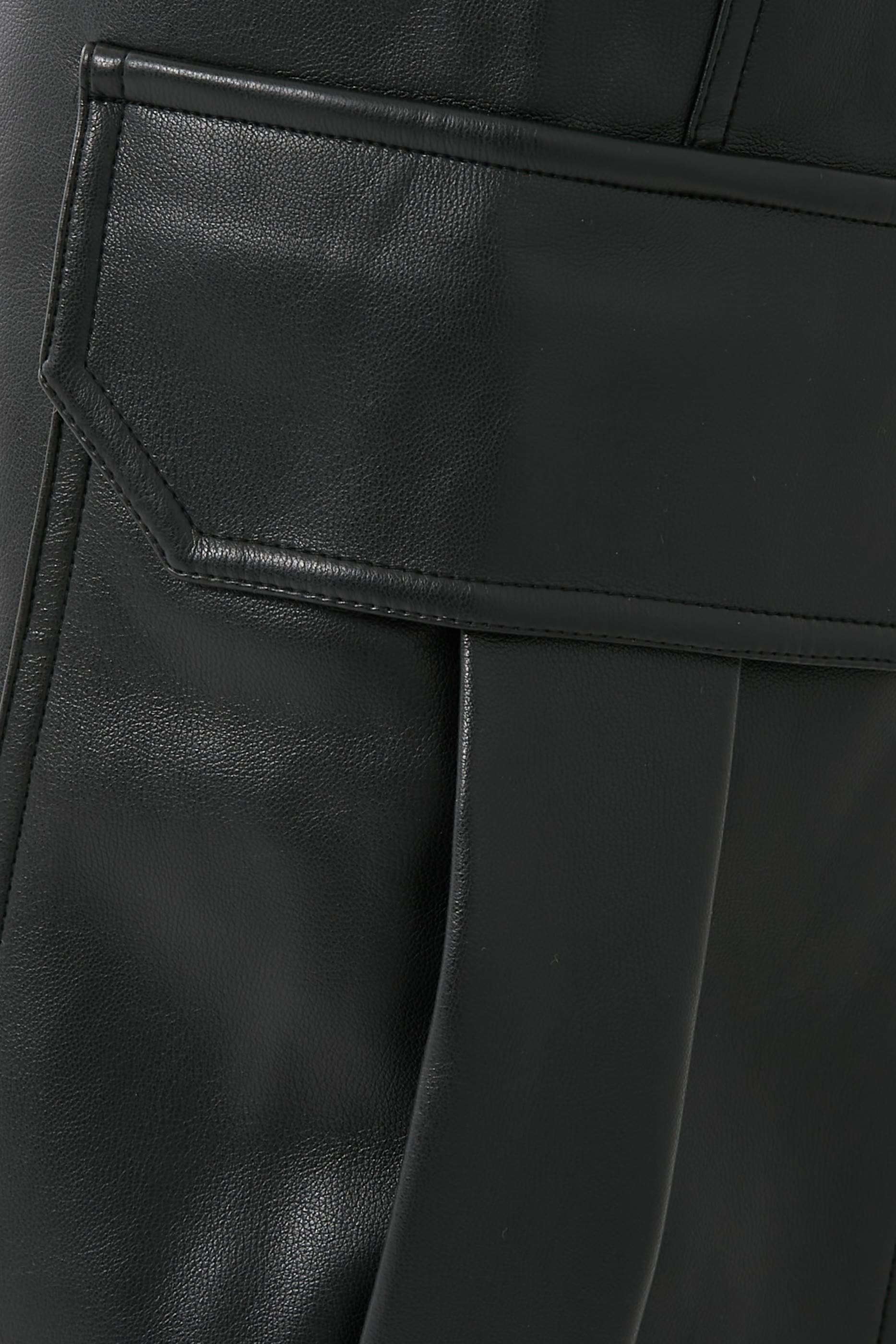 جمبسوت ريمي جلد صناعي