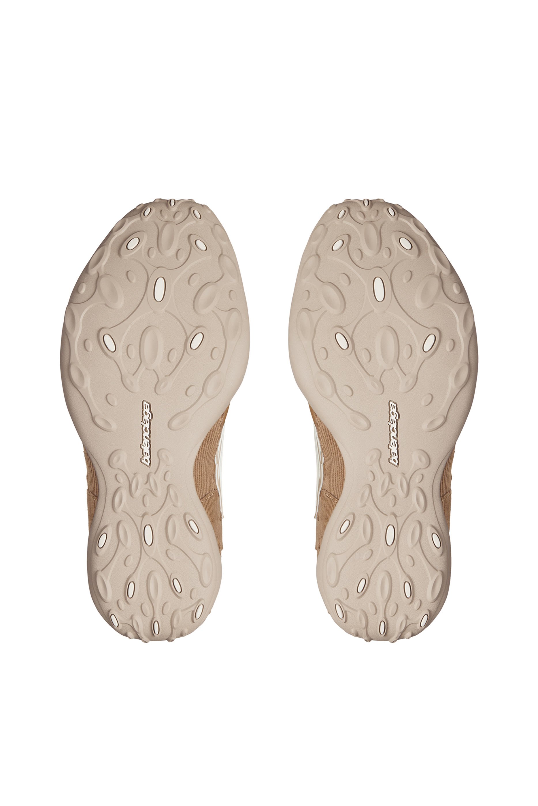 سنيكرز مونداي الترا