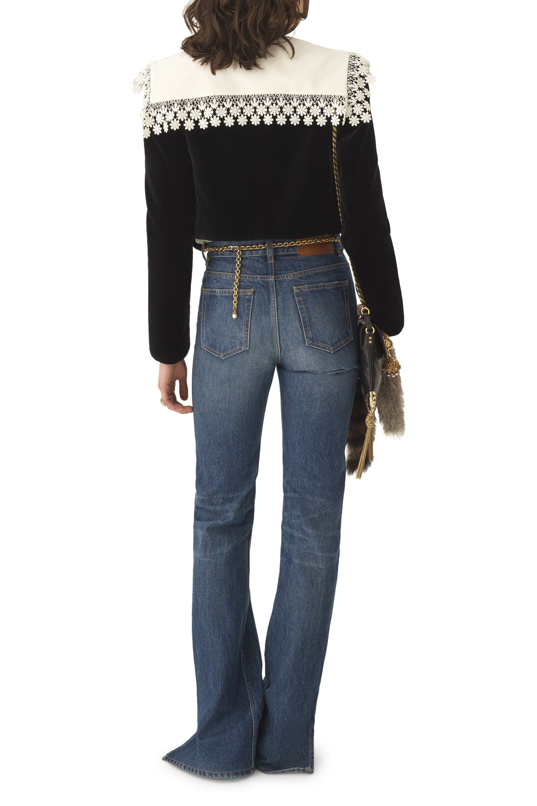 جاكيت سبنسر بقصة قصيرة قماش مخملي