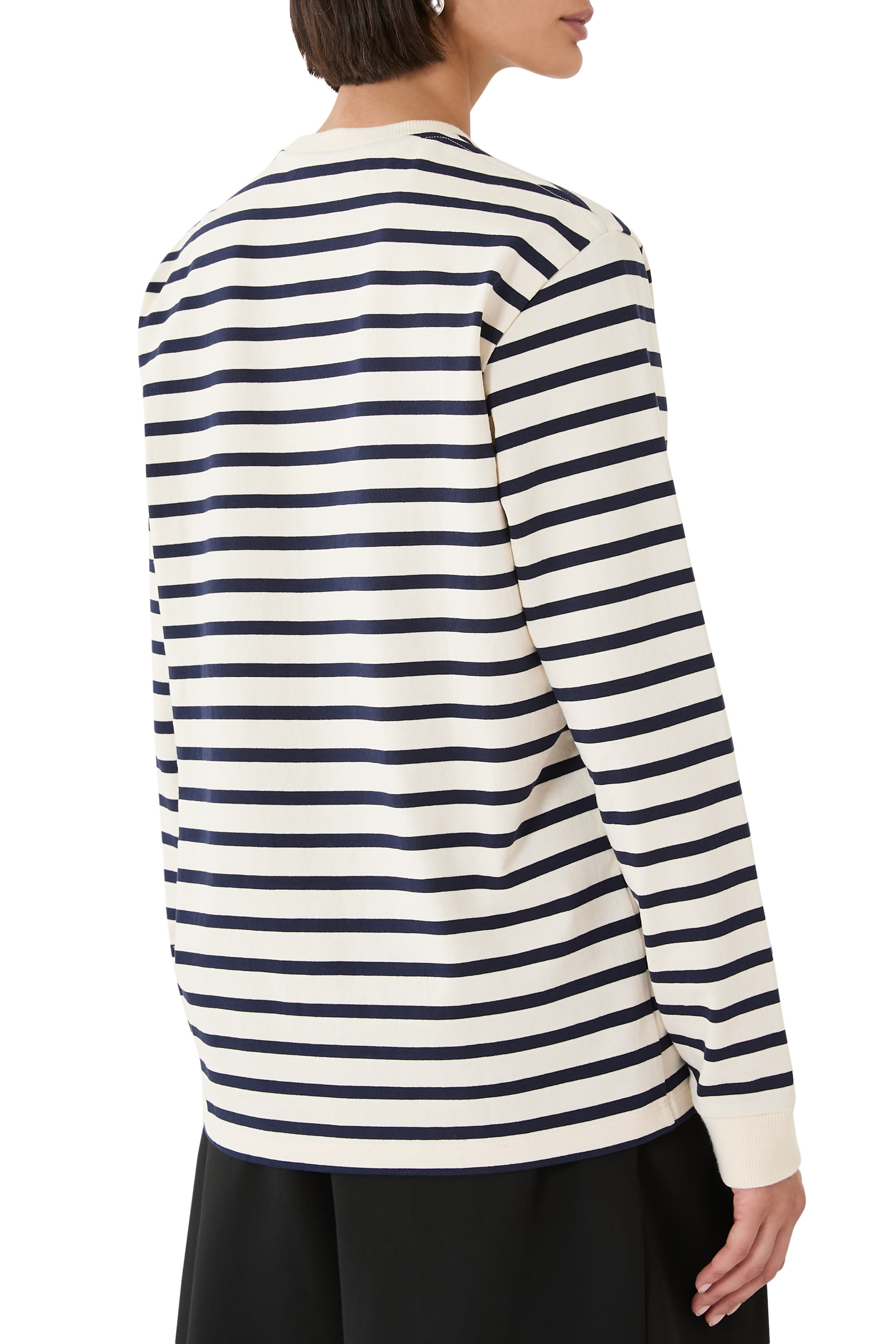 تيشيرت بيرفكت مخطط بأكمام طويلة