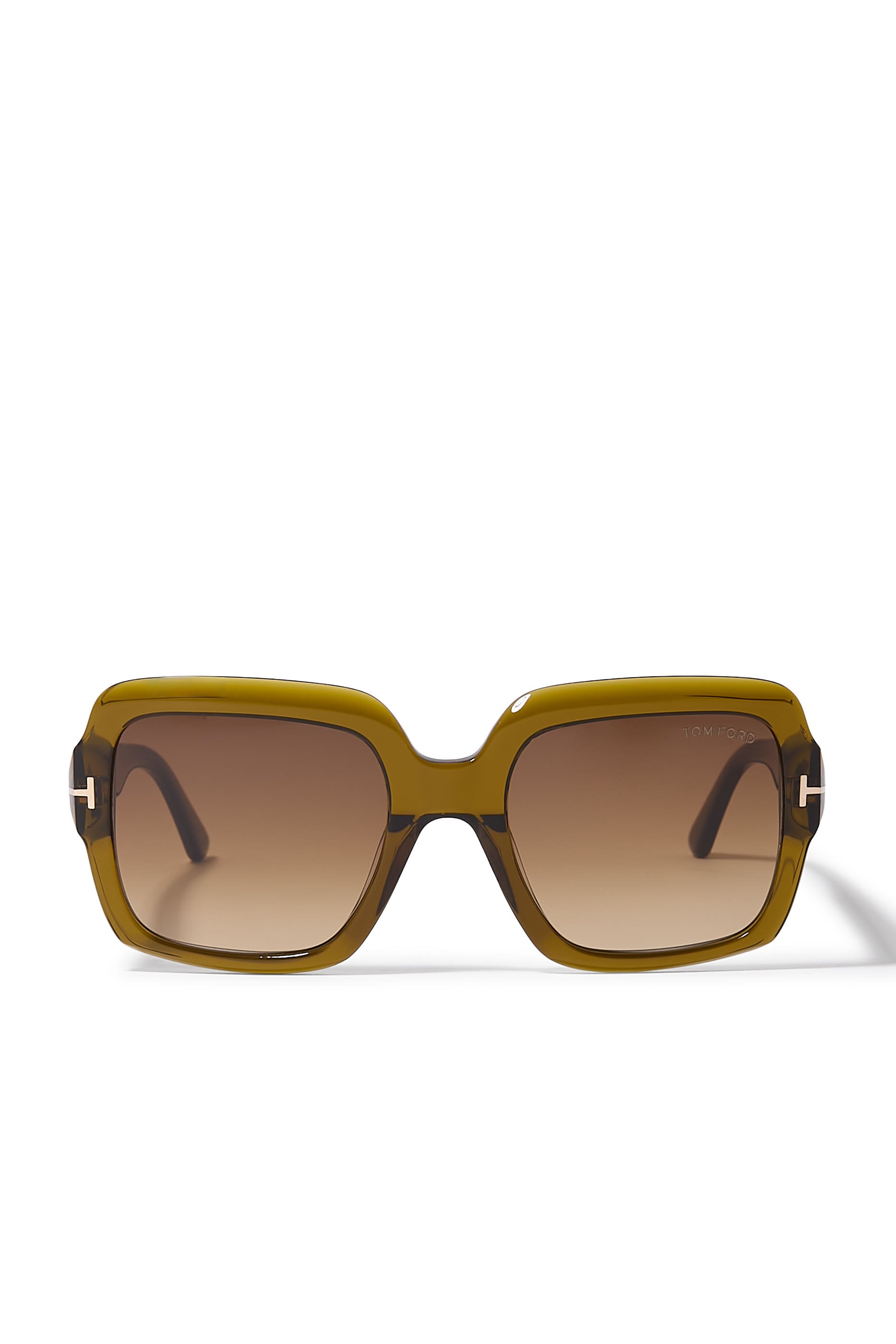 نظارة شمسية بإطار كبير