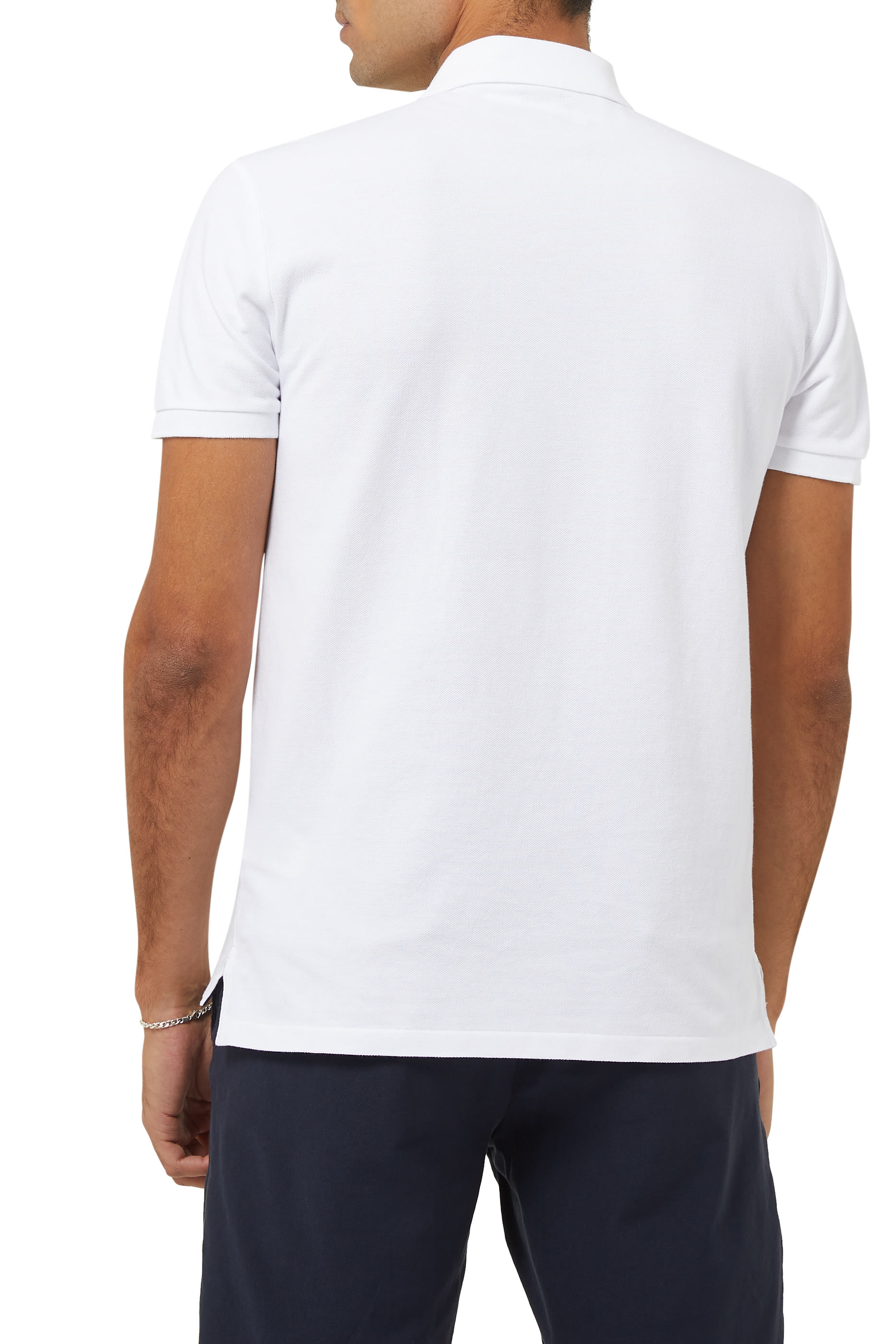 تي شيرت بولو مزين بشعار الماركة