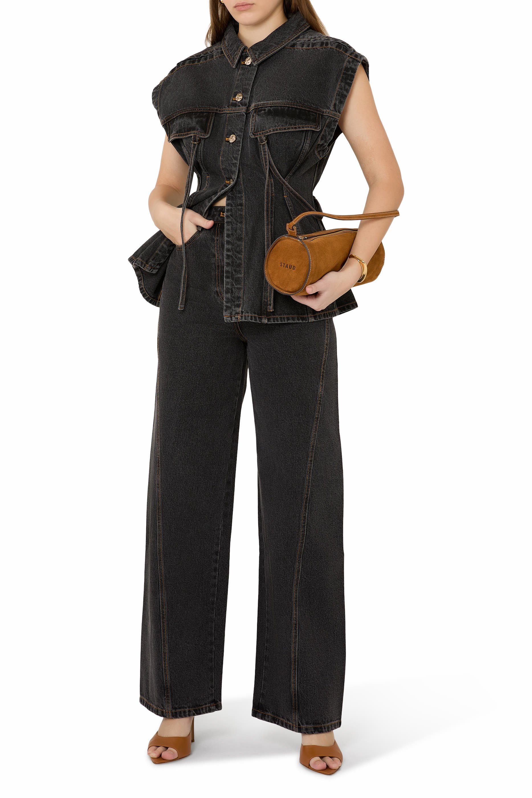 بلوزة بولتون