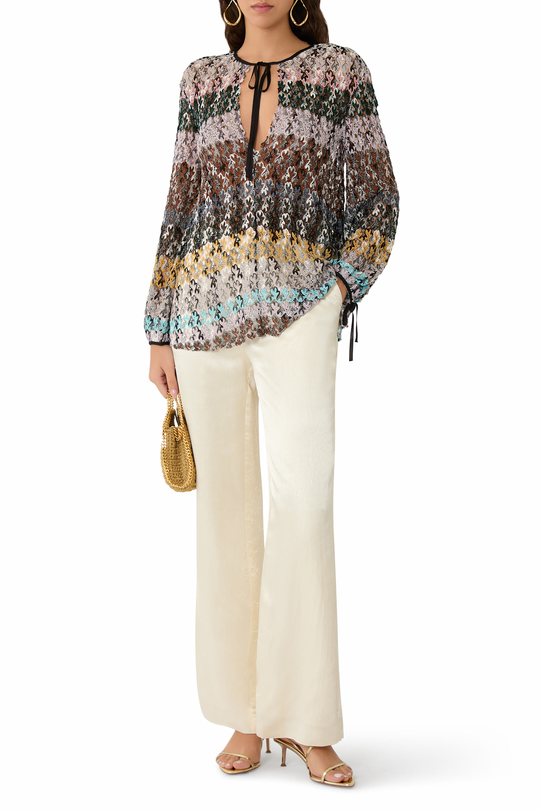 Crew Neck Blouse in Embroidered Lace