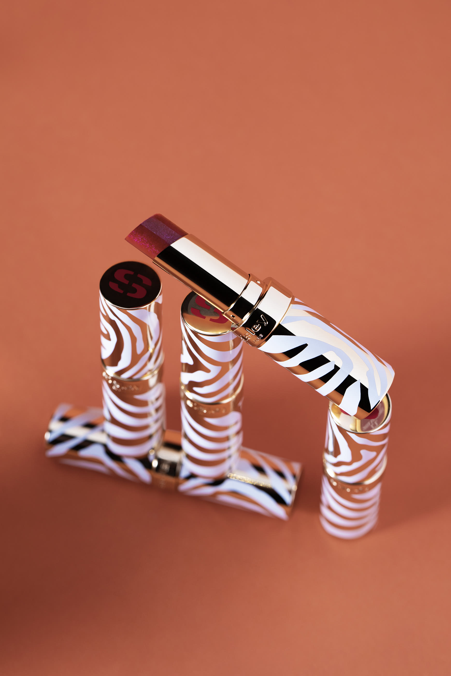 عبوة إعادة ملء أحمر الشفاه فيتو روج شاين