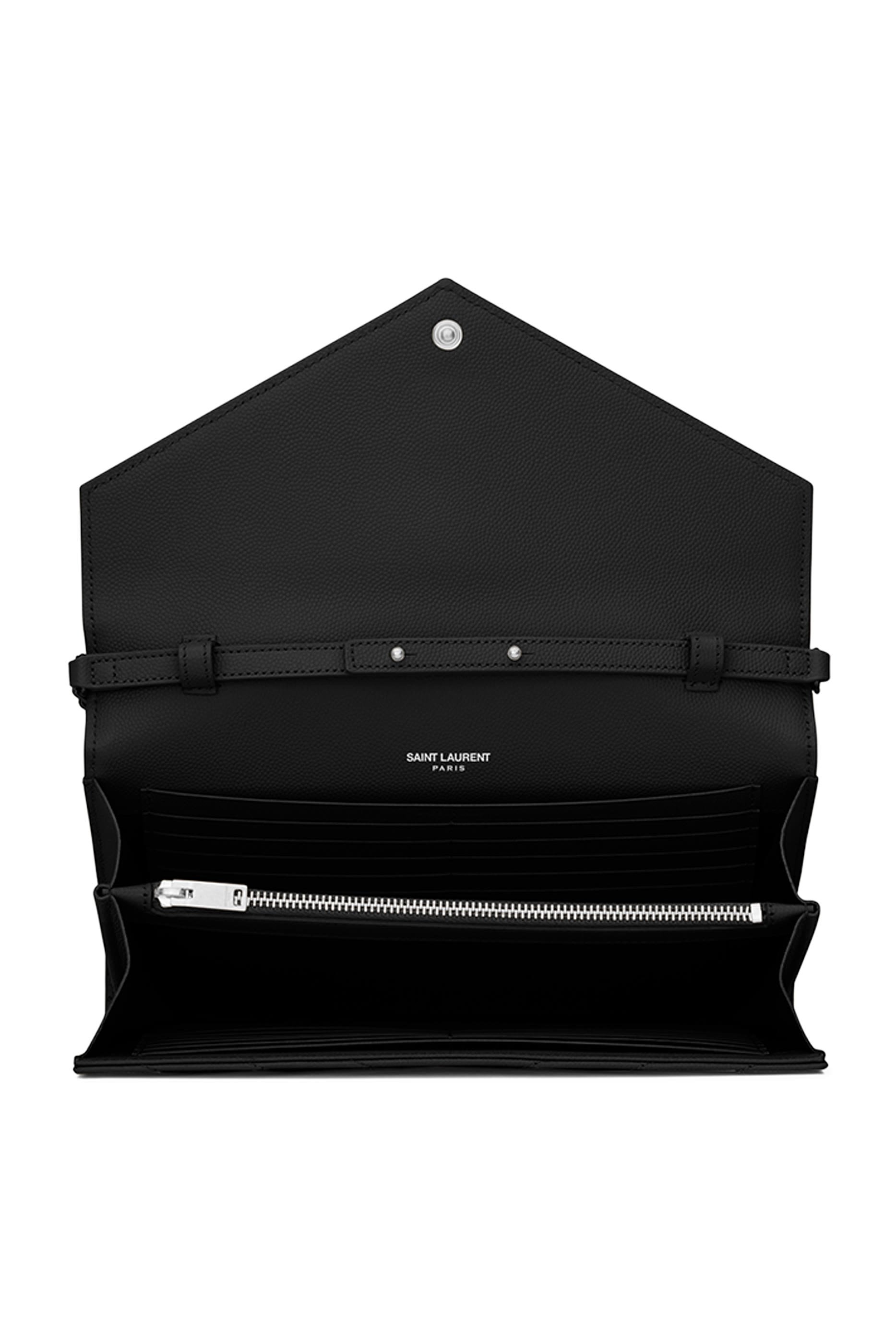 محفظة كاساندر كلاسيكية بحمالة سلسلة جلد بنقشة غرين دو بودر